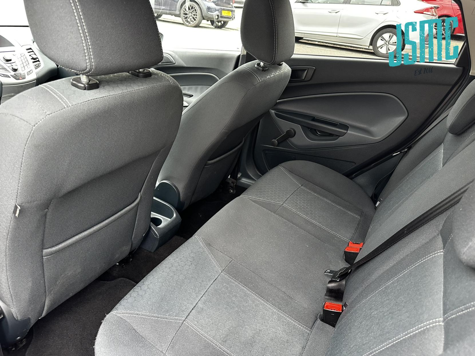 Ford Fiesta 1.4 Titanium Hatchback 5dr Petrol Manual (133 g/km, 94 bhp)