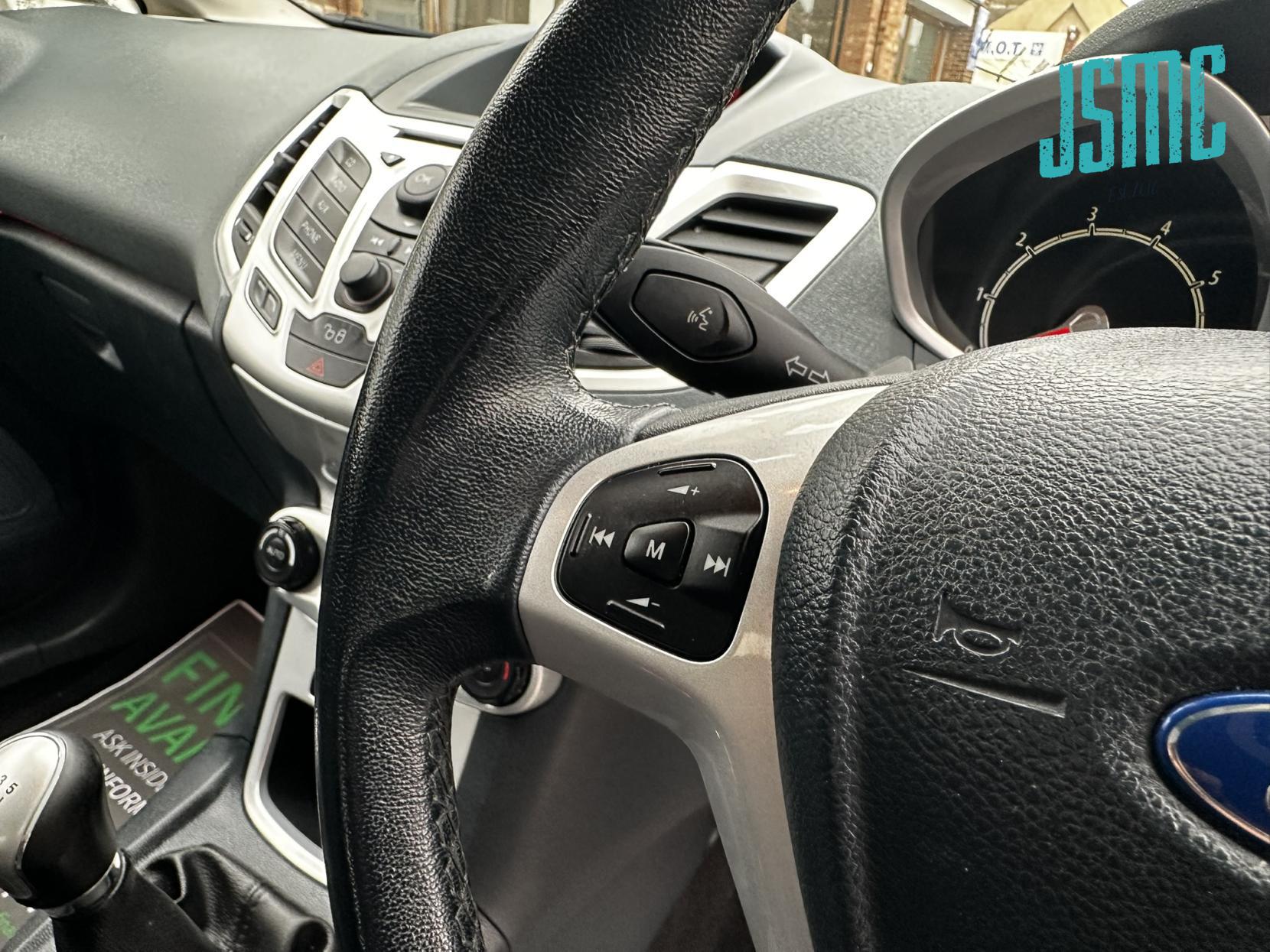 Ford Fiesta 1.4 Titanium Hatchback 5dr Petrol Manual (133 g/km, 94 bhp)