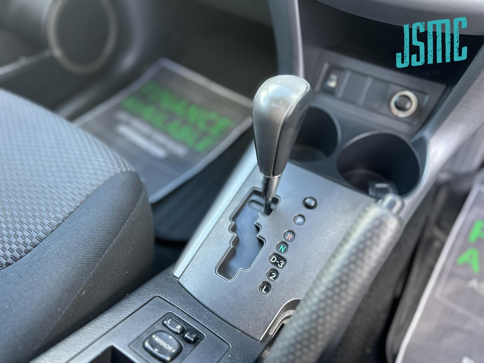 Toyota RAV4 2.0 XT-R SUV 5dr Petrol Automatic 4WD (212 g/km, 150 bhp)