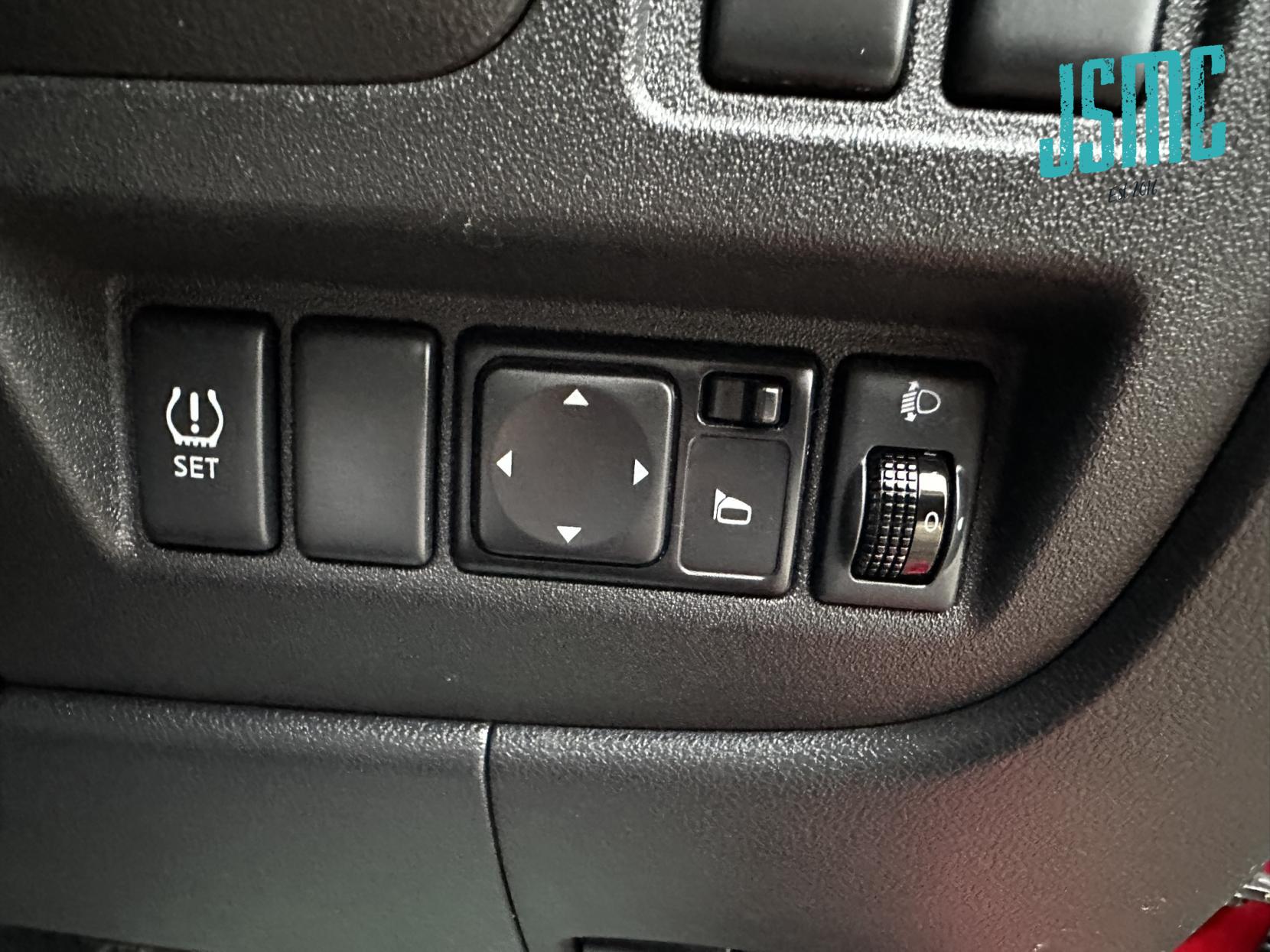 Nissan Micra 1.2 Acenta Hatchback 5dr Petrol Manual Euro 5 (80 ps)