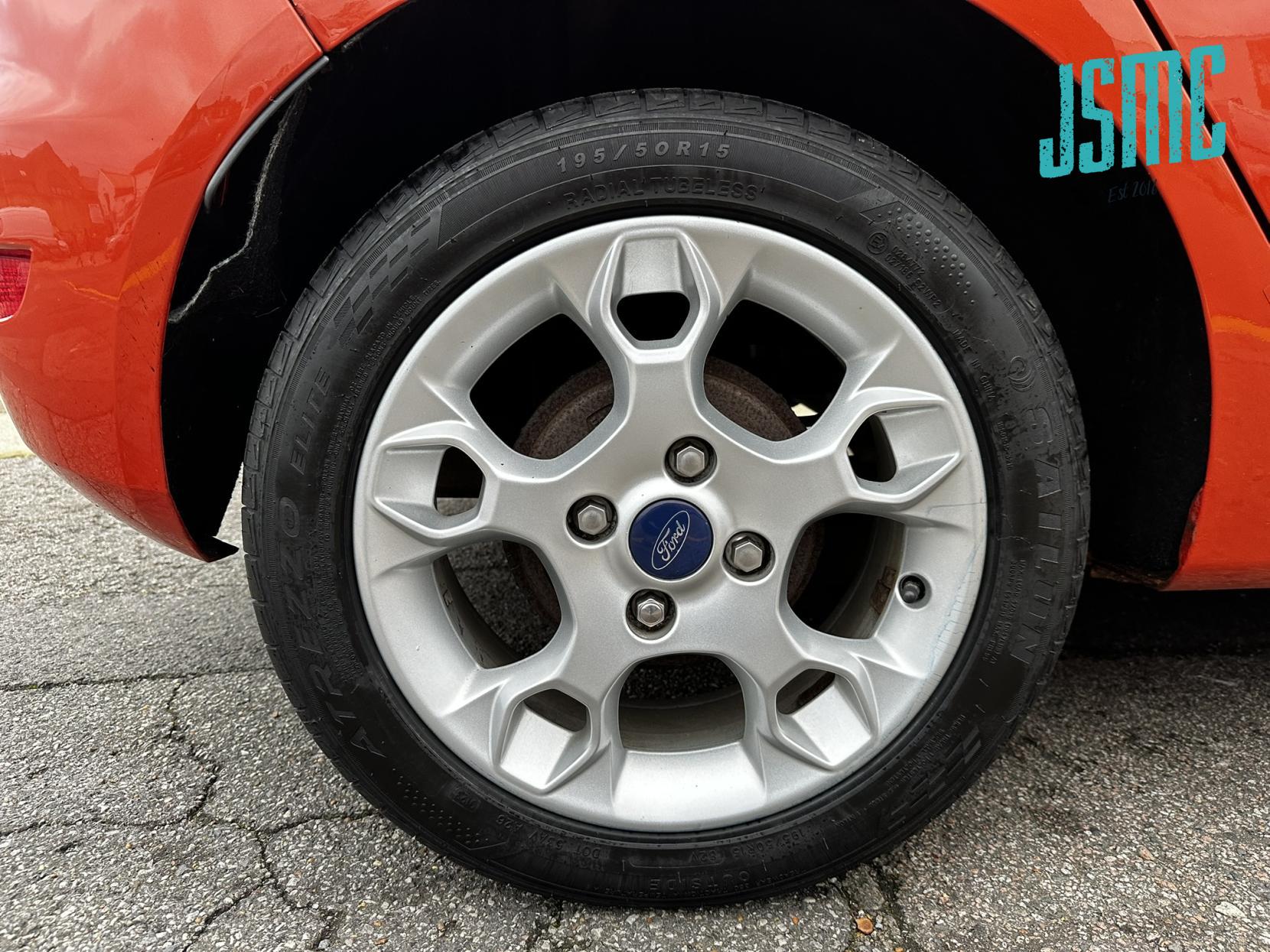 Ford Fiesta 1.4 Zetec Hatchback 5dr Petrol Manual (133 g/km, 94 bhp)