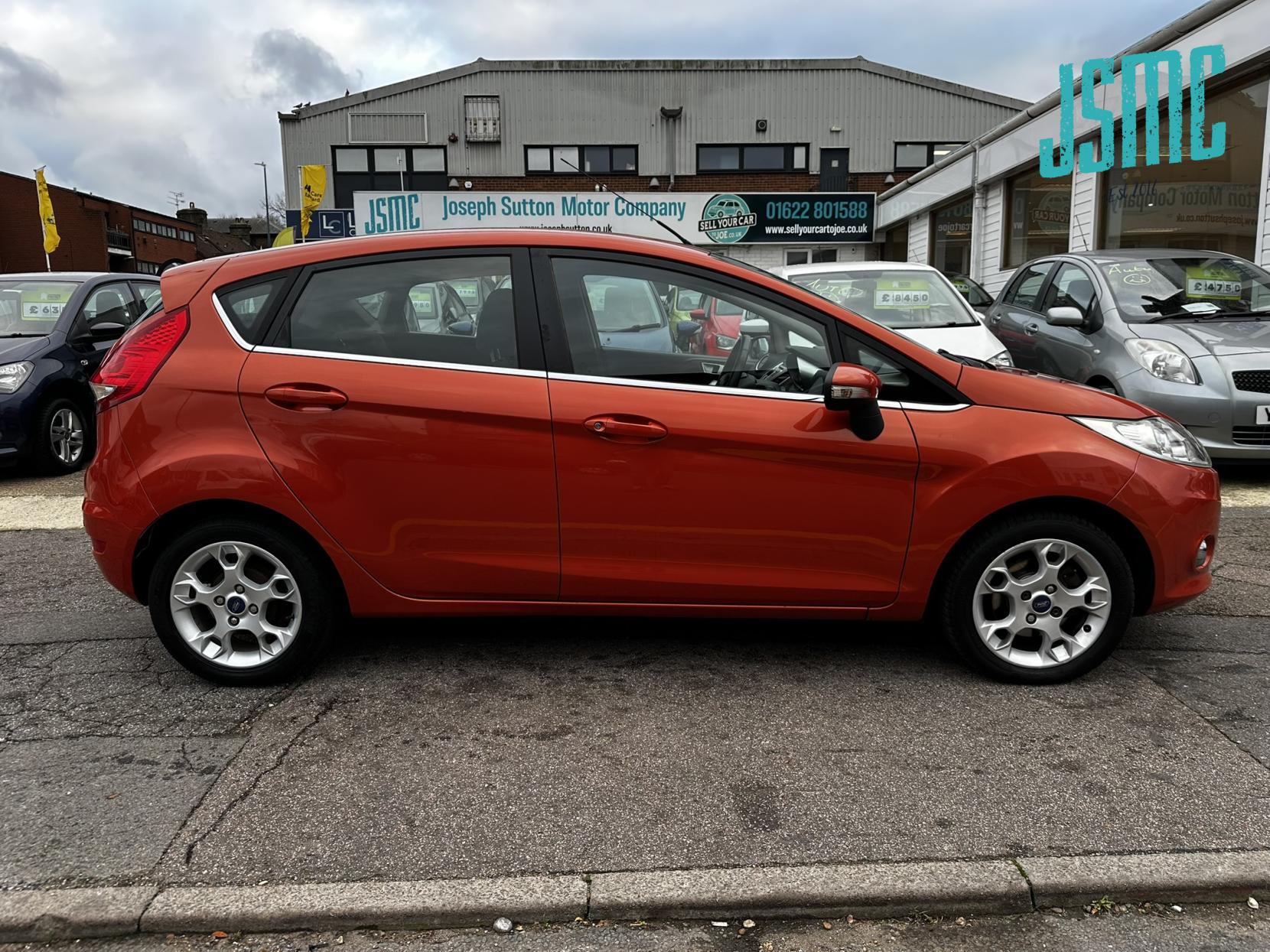 Ford Fiesta 1.4 Zetec Hatchback 5dr Petrol Manual (133 g/km, 94 bhp)