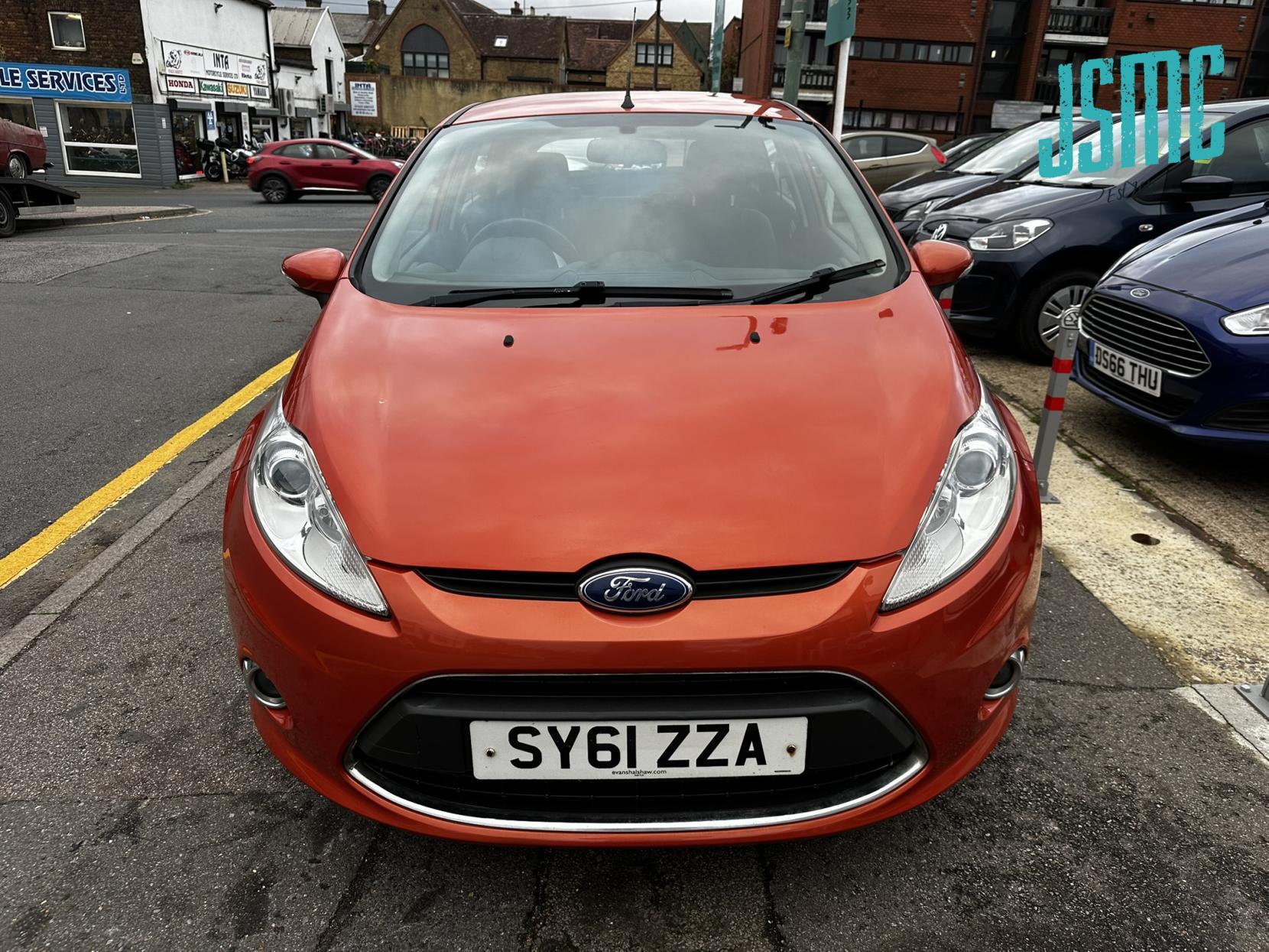 Ford Fiesta 1.4 Zetec Hatchback 5dr Petrol Manual (133 g/km, 94 bhp)