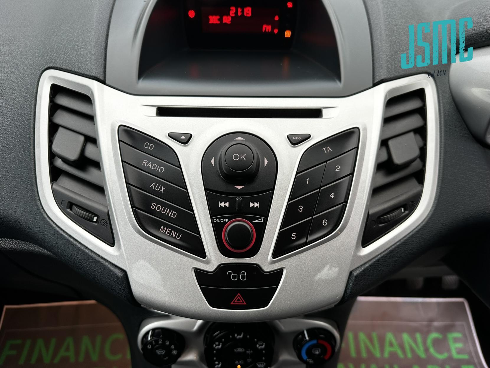 Ford Fiesta 1.4 Zetec Hatchback 5dr Petrol Manual (133 g/km, 94 bhp)