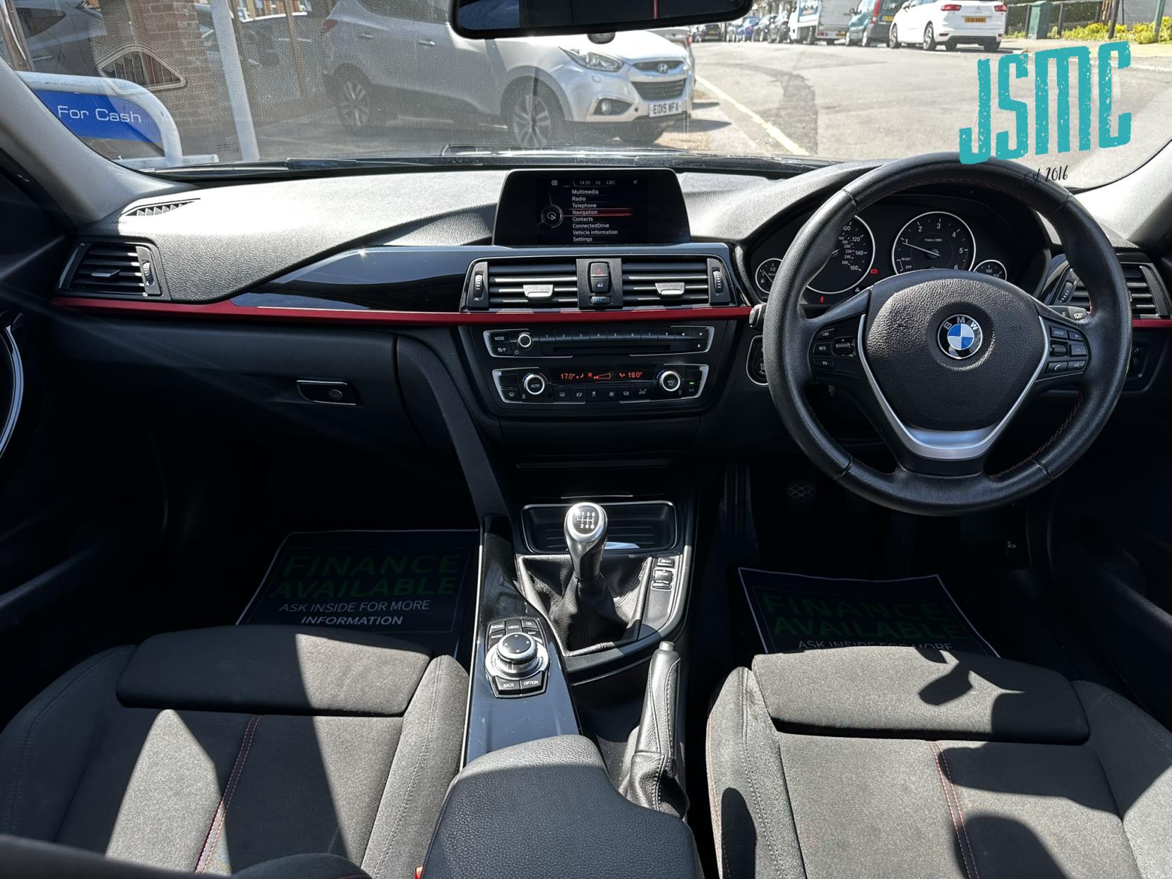 BMW 3 Series 2.0 318d Sport Saloon 4dr Diesel Manual Euro 5 (s/s) (143 ps)
