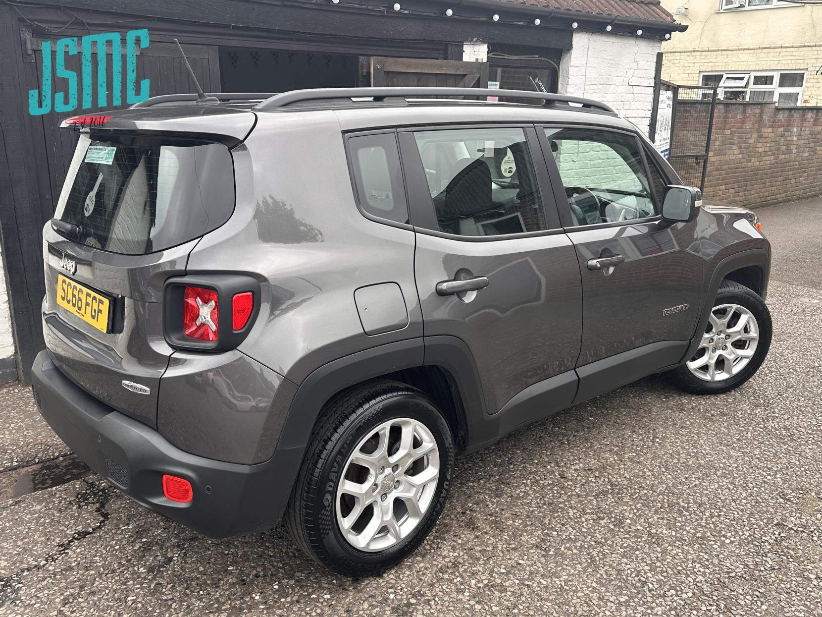 Jeep Renegade 1.6 E-TorQ Longitude SUV 5dr Petrol Manual Euro 6 (s/s) (110 ps)