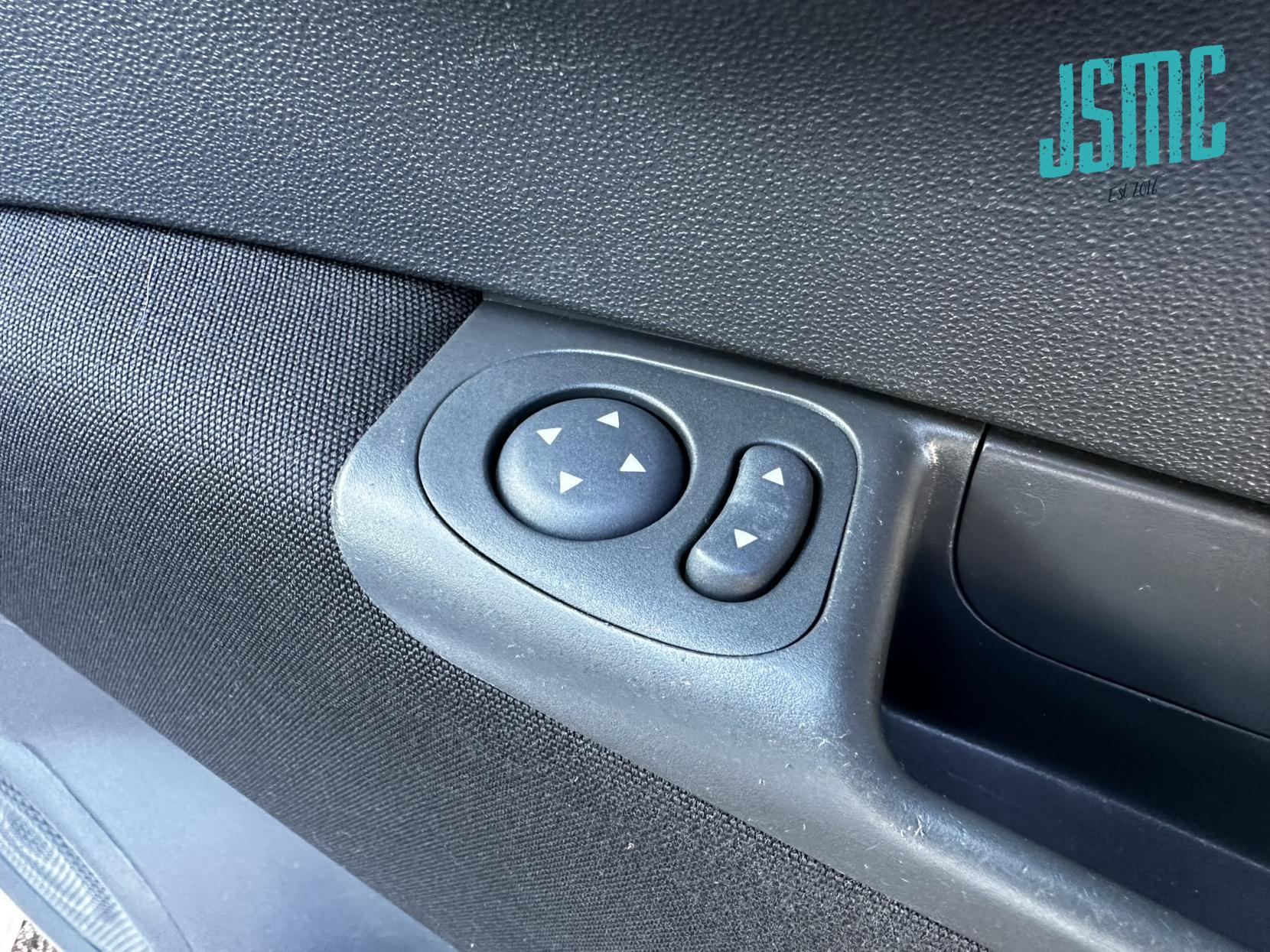 Fiat 500 1.2 Lounge Hatchback 3dr Petrol Manual Euro 6 (s/s) (69 bhp)