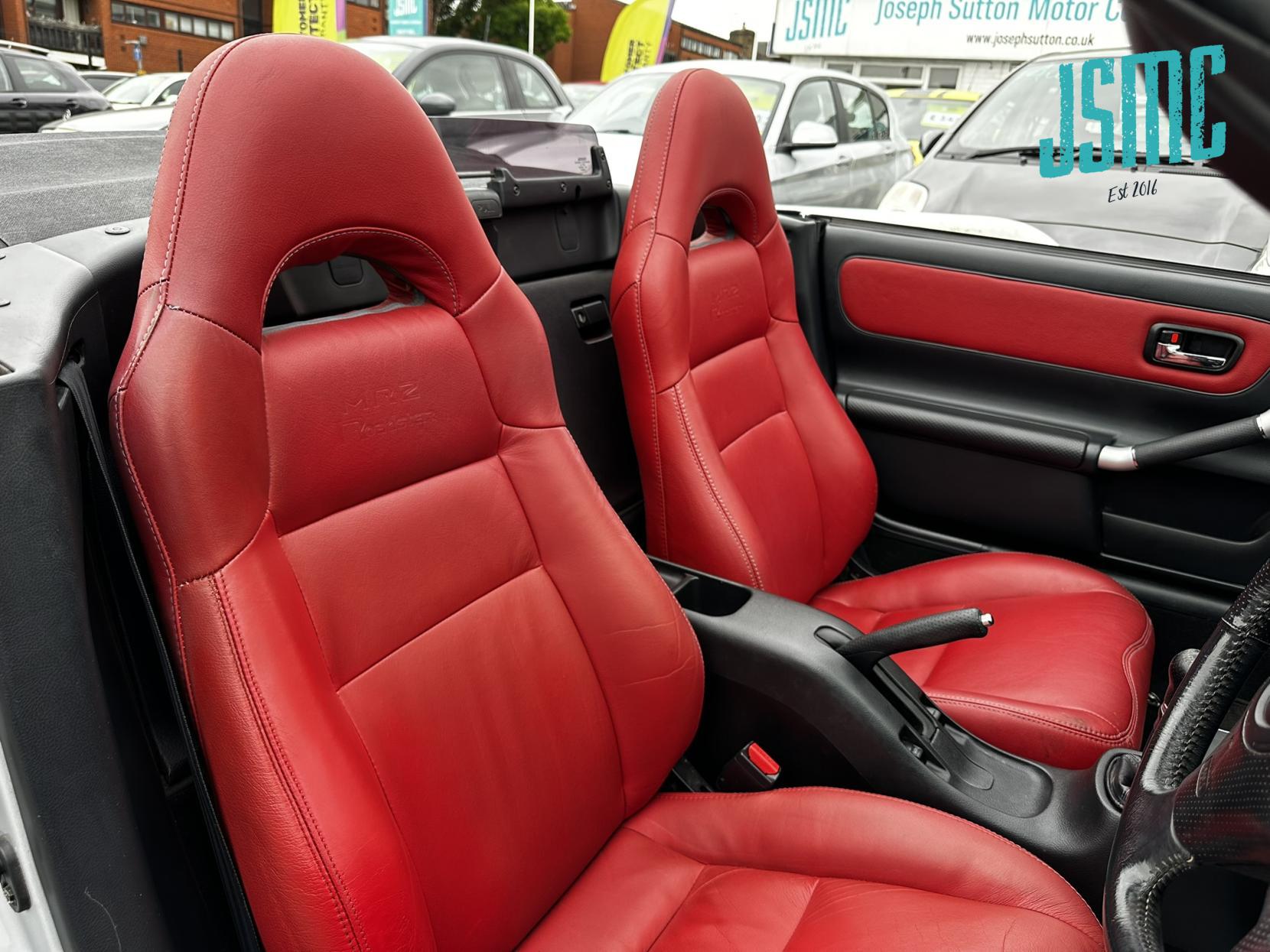 Toyota MR2 1.8 VVT-i Roadster Convertible 2dr Petrol Manual (178 g/km, 138 bhp)