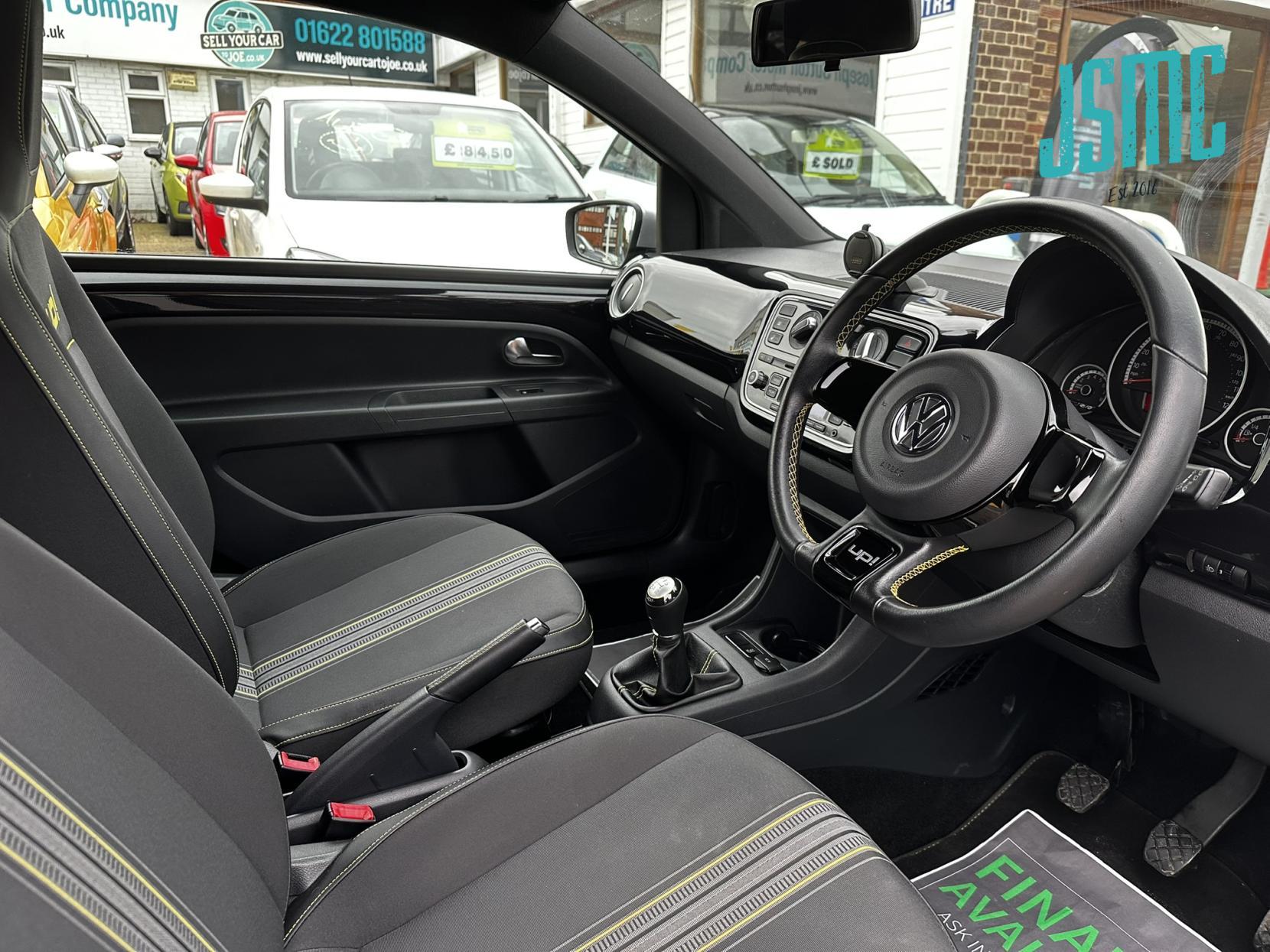 Volkswagen up! 1.0 Street up! Hatchback 3dr Petrol Manual Euro 6 (75 ps)