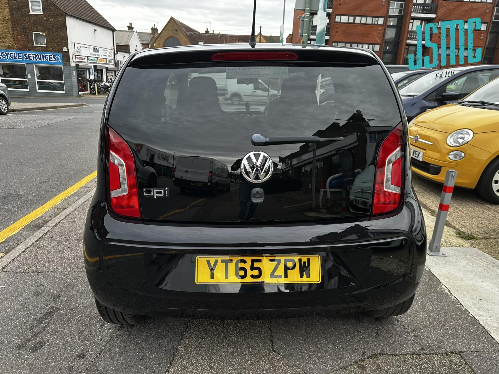 Volkswagen up! 1.0 Street up! Hatchback 3dr Petrol Manual Euro 6 (75 ps)