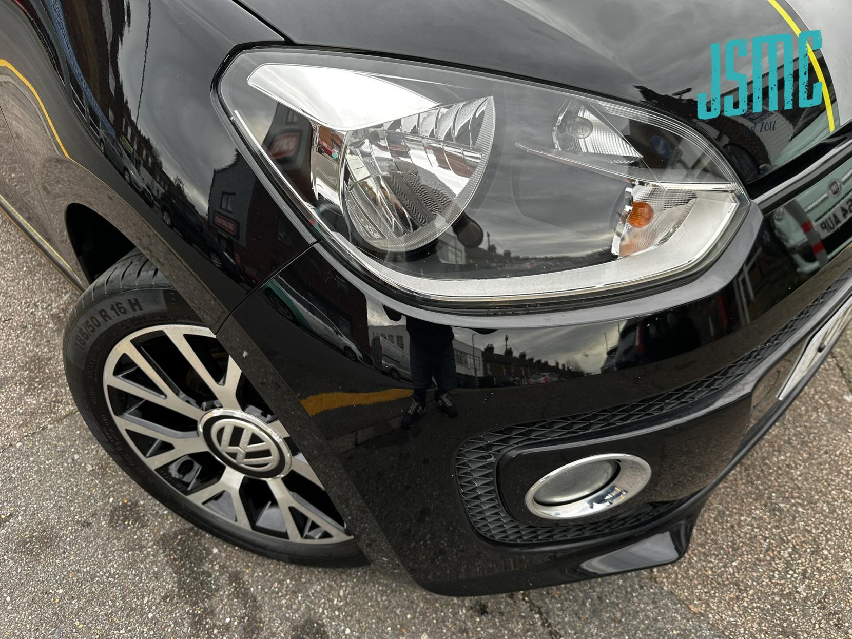 Volkswagen up! 1.0 Street up! Hatchback 3dr Petrol Manual Euro 6 (75 ps)