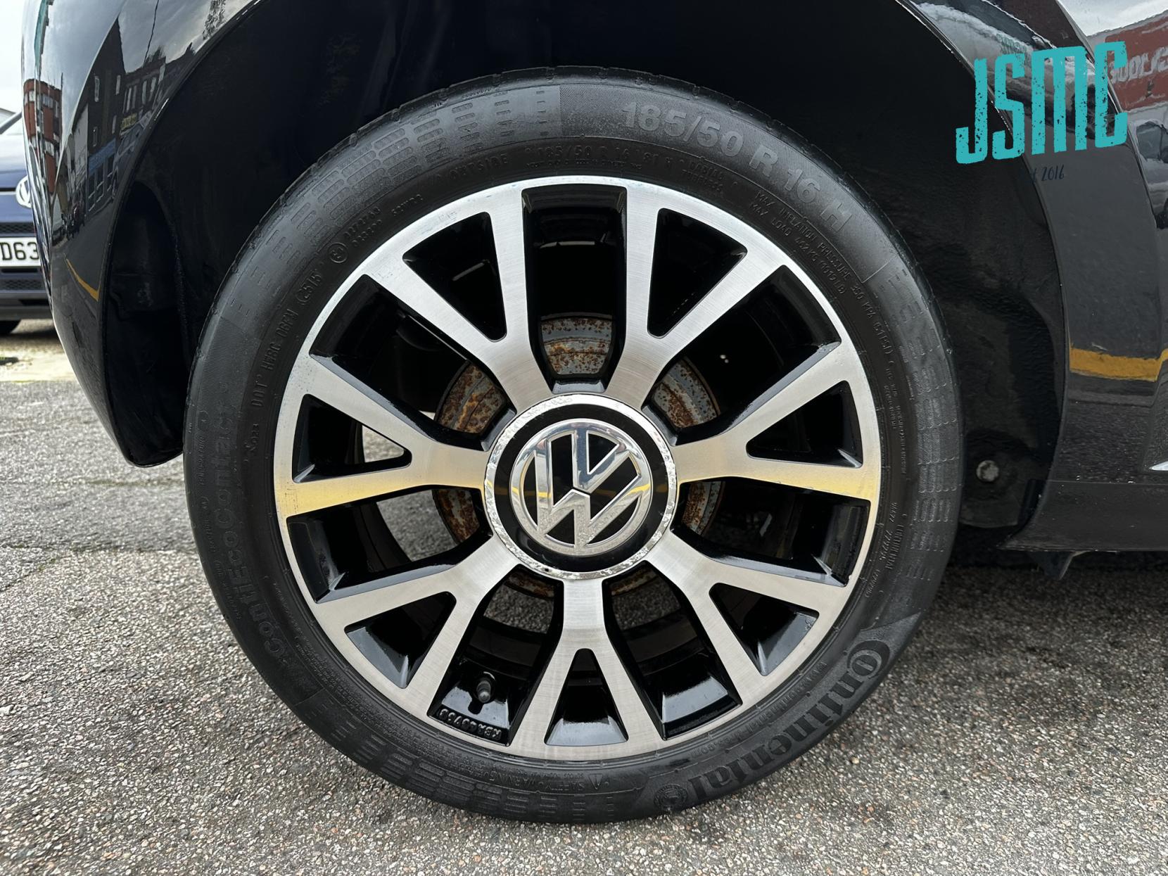 Volkswagen up! 1.0 Street up! Hatchback 3dr Petrol Manual Euro 6 (75 ps)