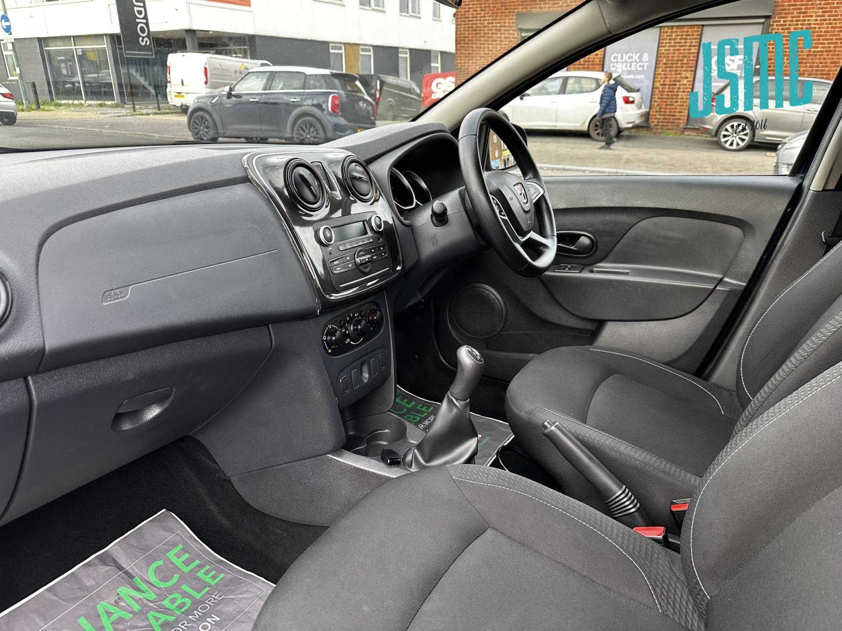 Dacia Logan MCV 1.0 SCe Ambiance Estate 5dr Petrol Manual Euro 6 (75 ps)