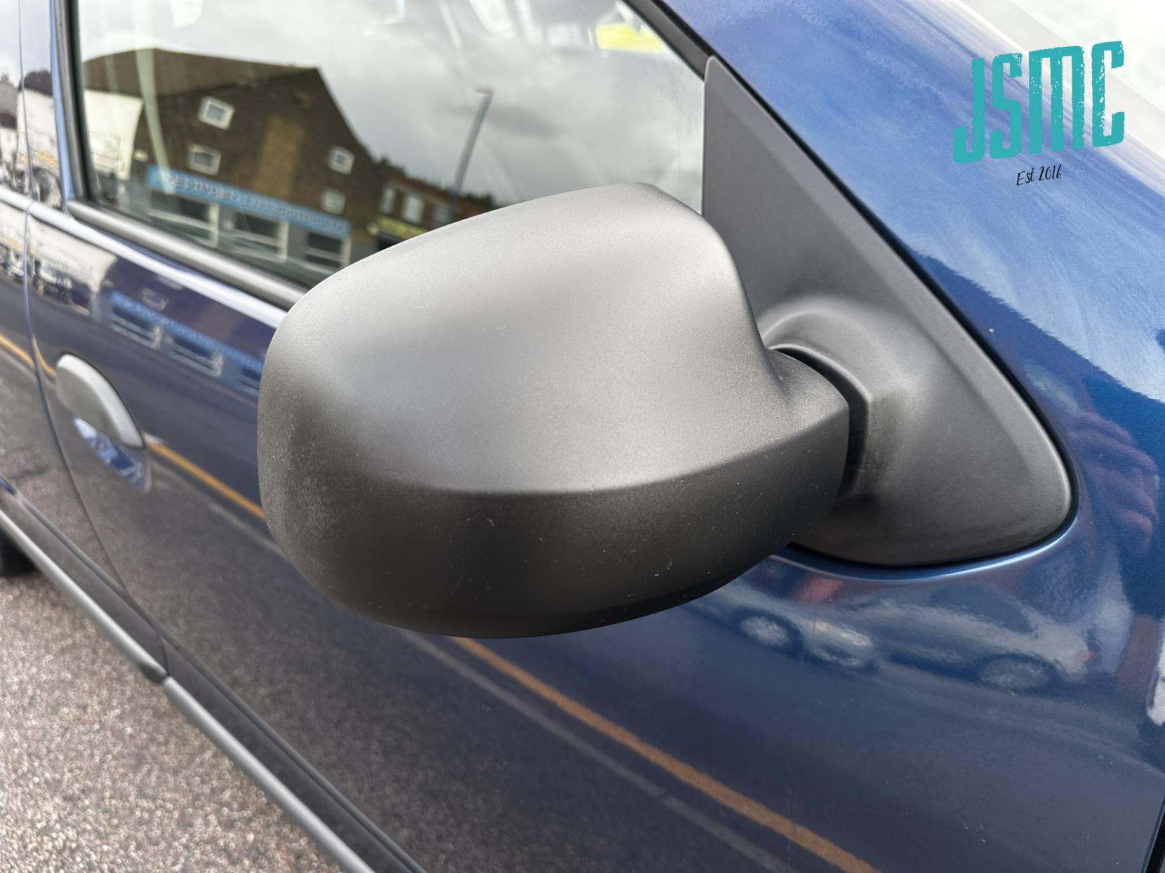 Dacia Logan MCV 1.0 SCe Ambiance Estate 5dr Petrol Manual Euro 6 (75 ps)