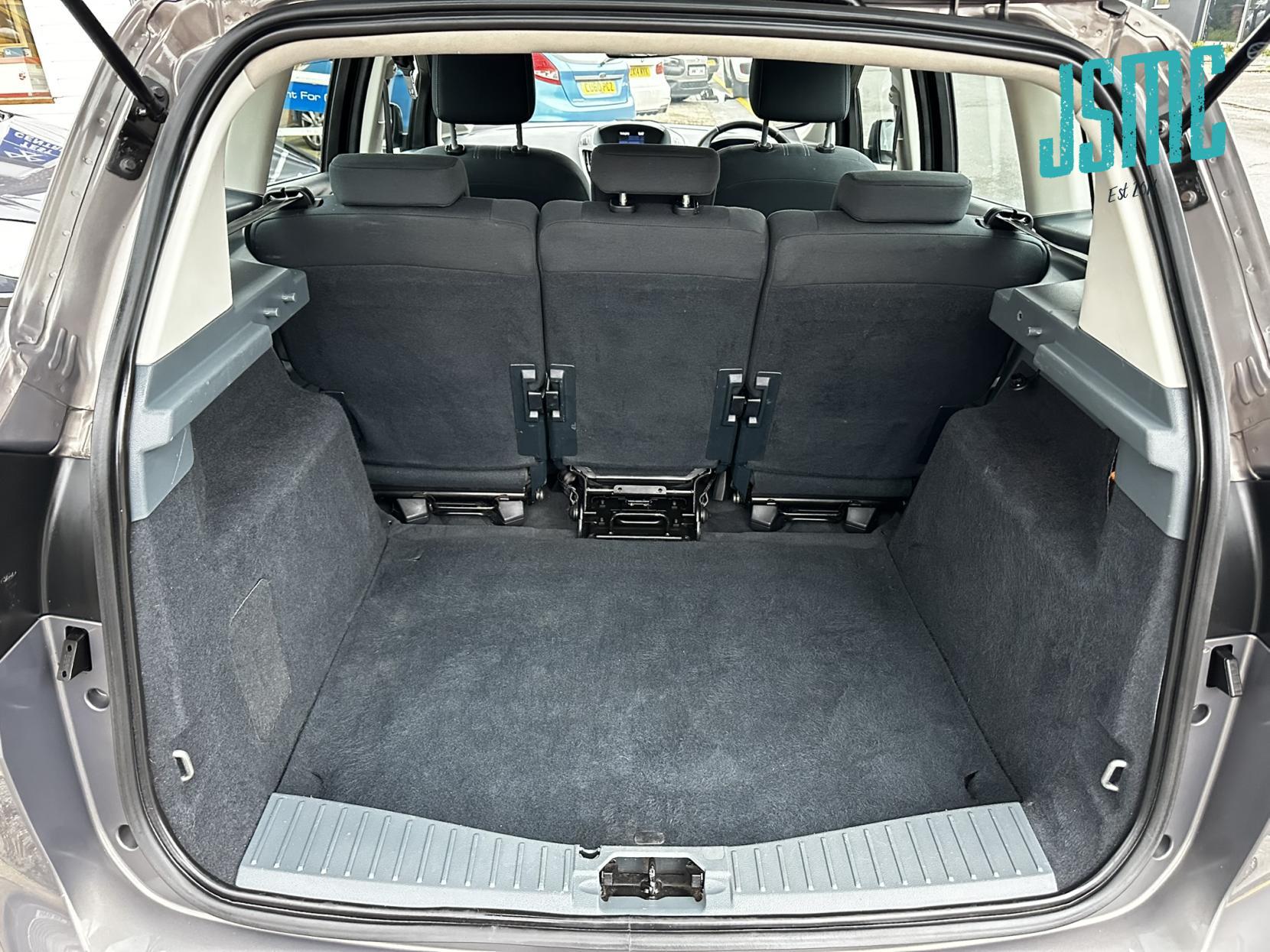 Ford C-Max 1.6 TDCi Titanium MPV 5dr Diesel Manual Euro 5 (115 ps)