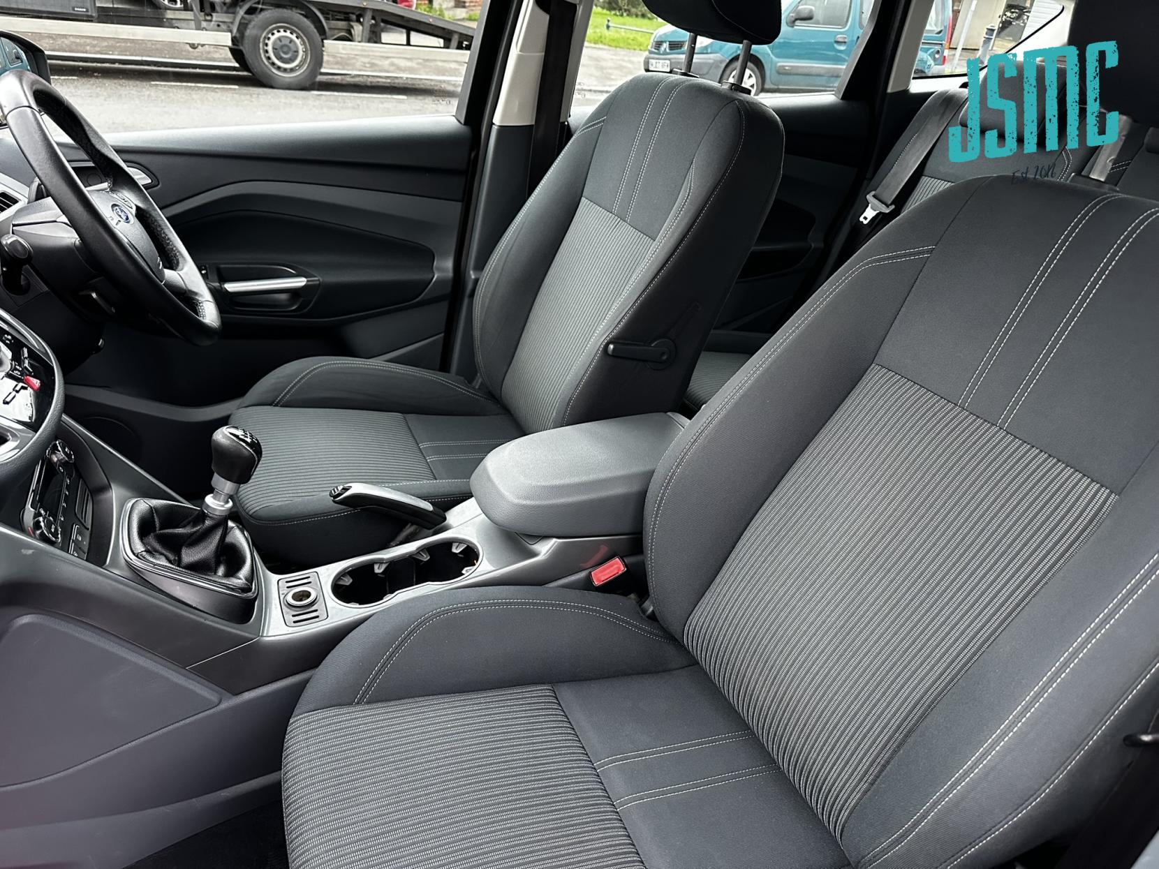 Ford C-Max 1.6 TDCi Titanium MPV 5dr Diesel Manual Euro 5 (115 ps)