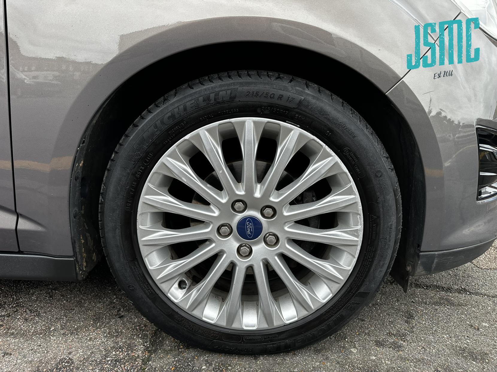 Ford C-Max 1.6 TDCi Titanium MPV 5dr Diesel Manual Euro 5 (115 ps)