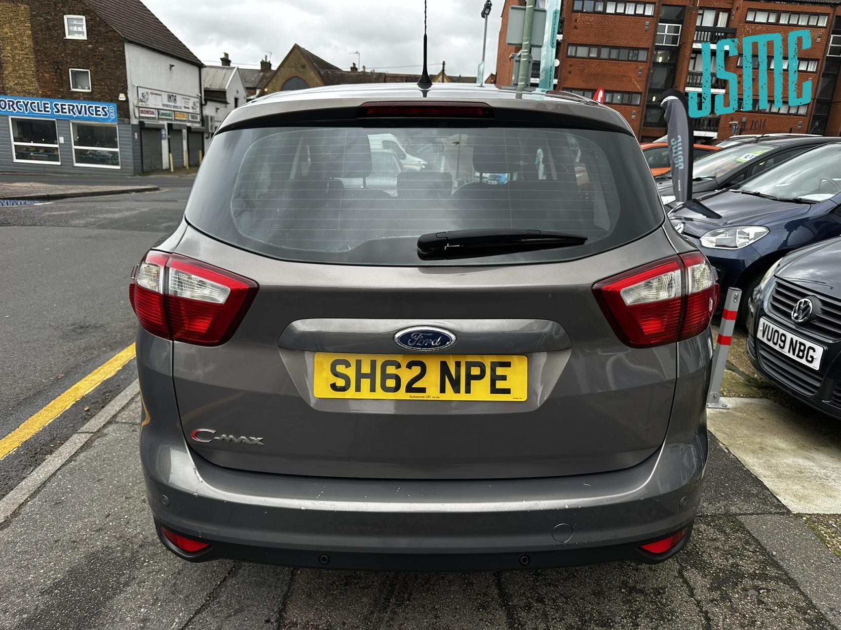 Ford C-Max 1.6 TDCi Titanium MPV 5dr Diesel Manual Euro 5 (115 ps)