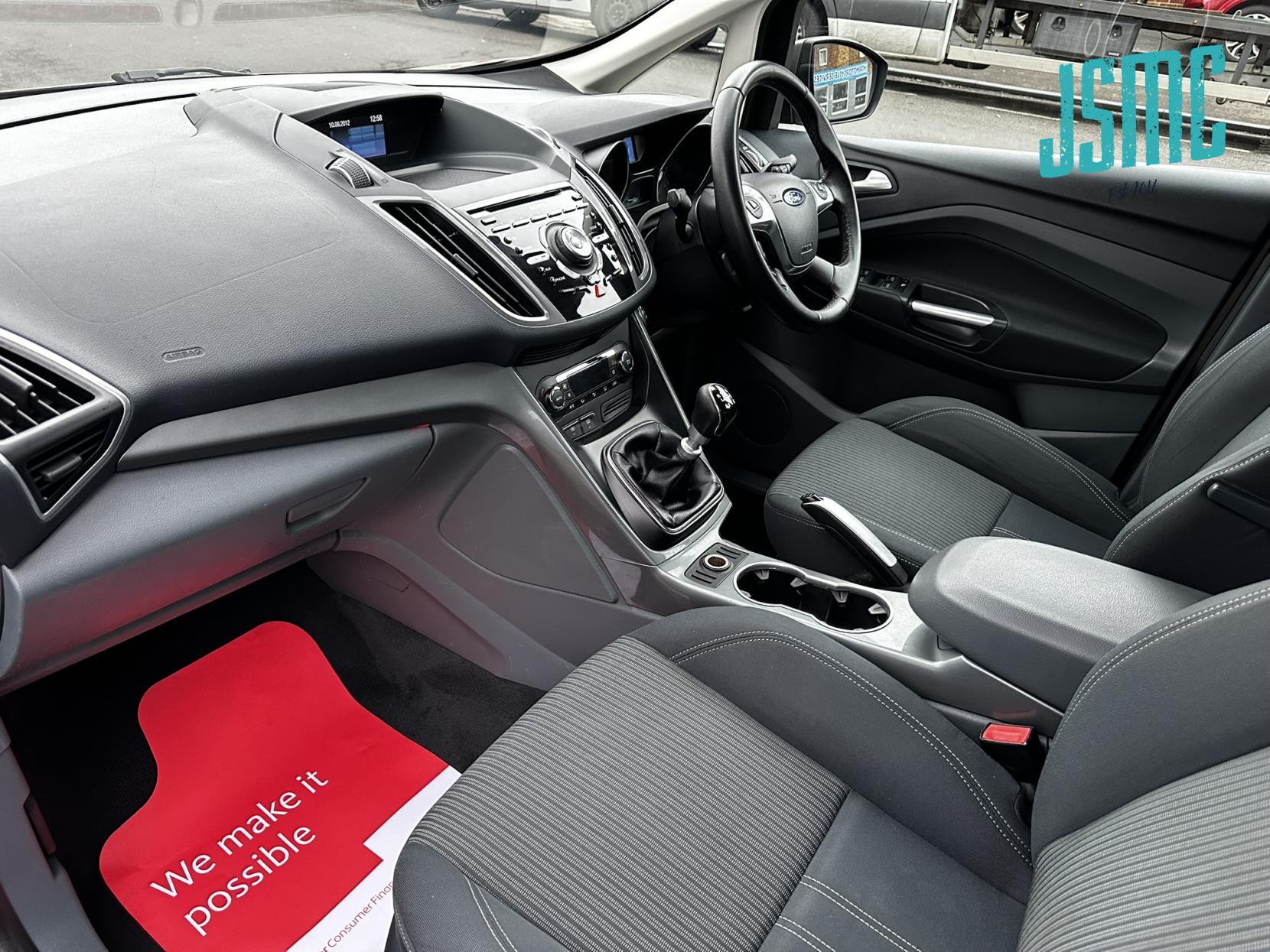 Ford C-Max 1.6 TDCi Titanium MPV 5dr Diesel Manual Euro 5 (115 ps)