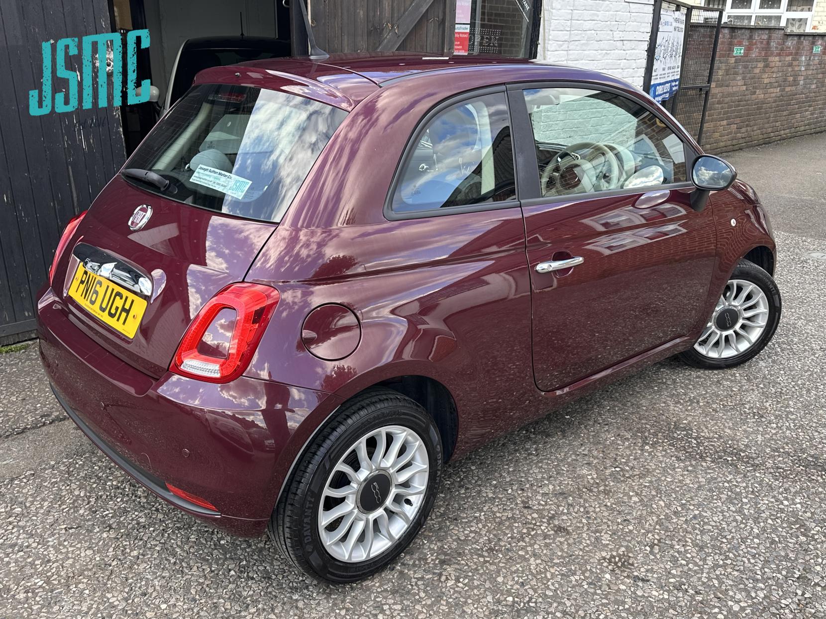 Fiat 500 1.2 ECO Pop Star Hatchback 3dr Petrol Manual Euro 6 (s/s) (69 bhp)