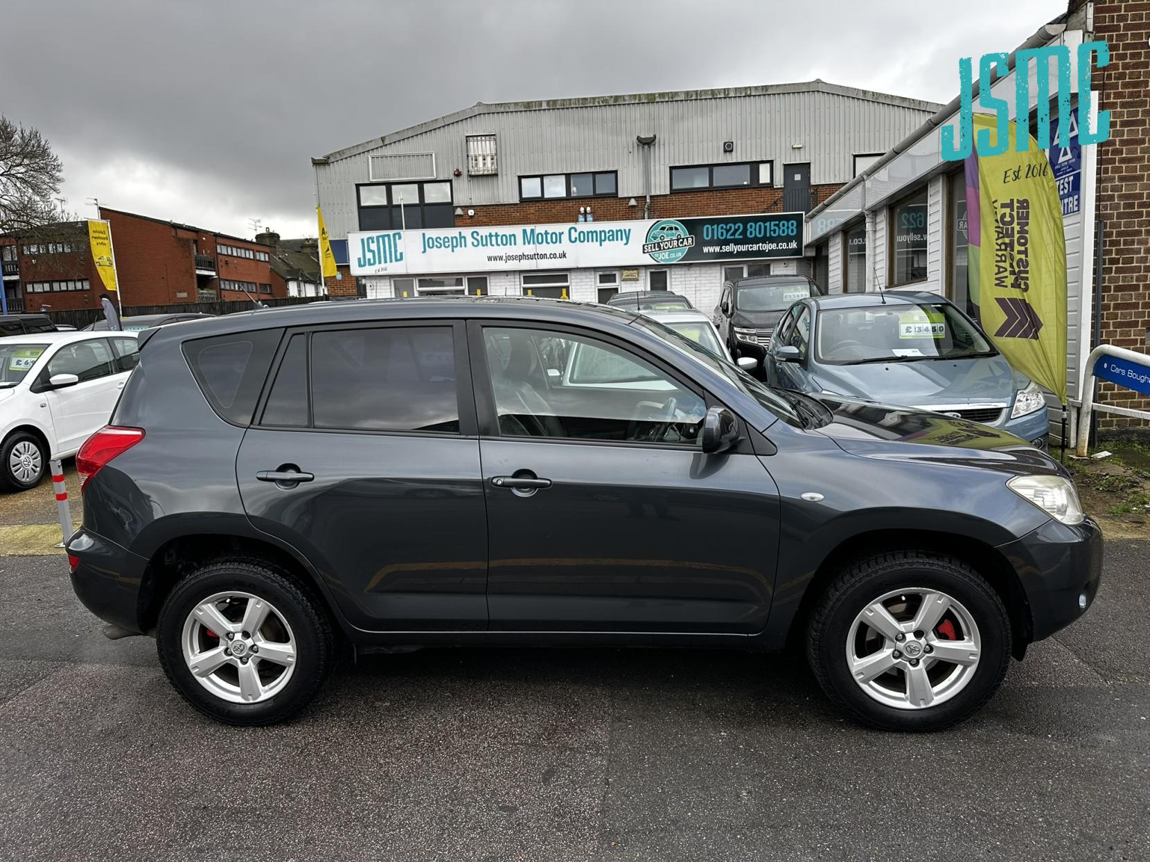 Toyota RAV4 2.0 XT-R SUV 5dr Petrol Manual 4WD (202 g/km, 150 bhp)