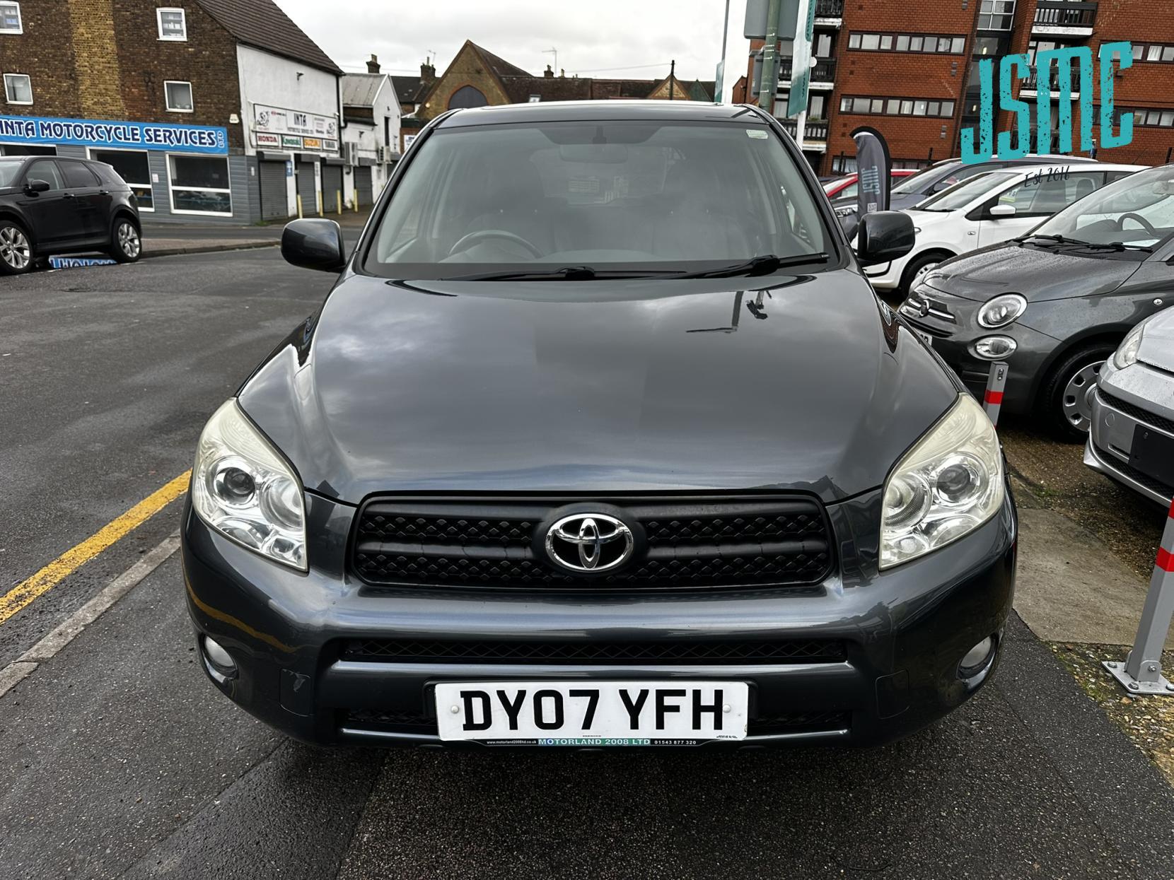 Toyota RAV4 2.0 XT-R SUV 5dr Petrol Manual 4WD (202 g/km, 150 bhp)