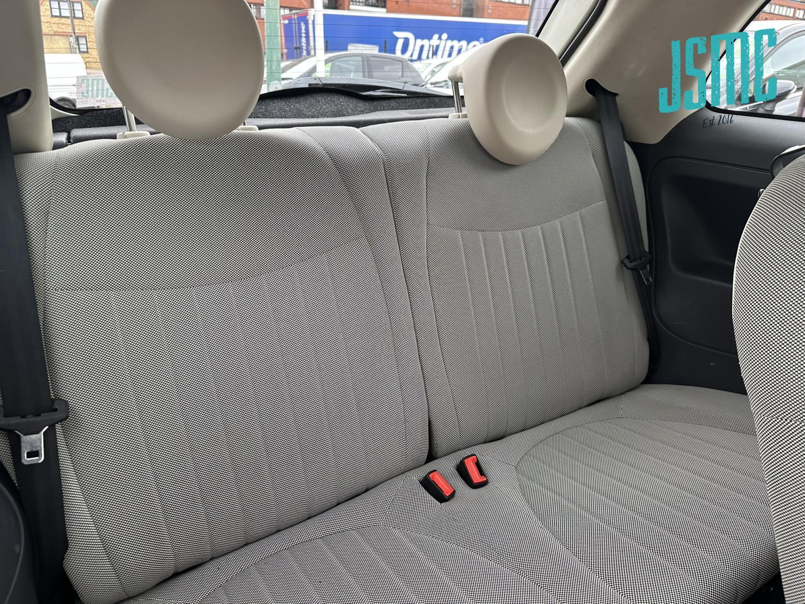 Fiat 500 1.2 Lounge Hatchback 3dr Petrol Manual Euro 6 (s/s) (69 bhp)