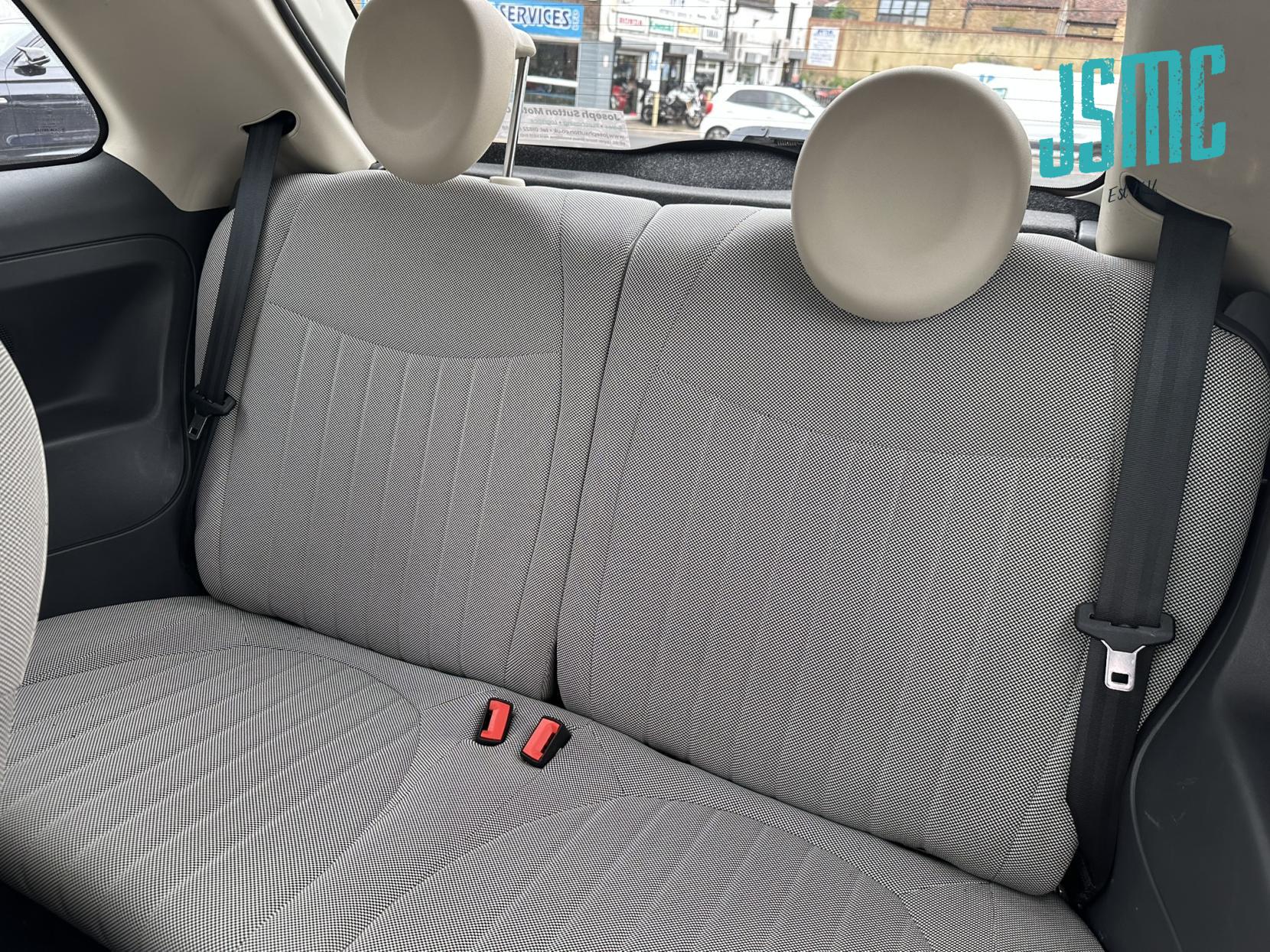 Fiat 500 1.2 Lounge Hatchback 3dr Petrol Manual Euro 6 (s/s) (69 bhp)