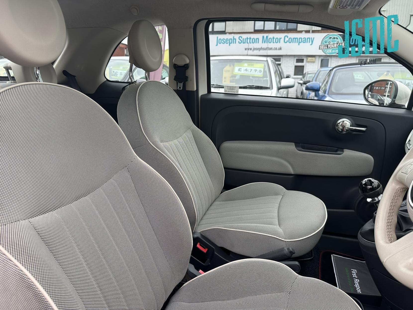 Fiat 500 1.2 Lounge Hatchback 3dr Petrol Manual Euro 6 (s/s) (69 bhp)