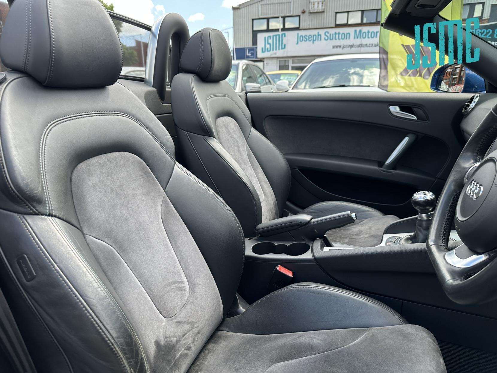 Audi TT 2.0 TFSI Roadster 2dr Petrol Manual Euro 4 (200 ps)