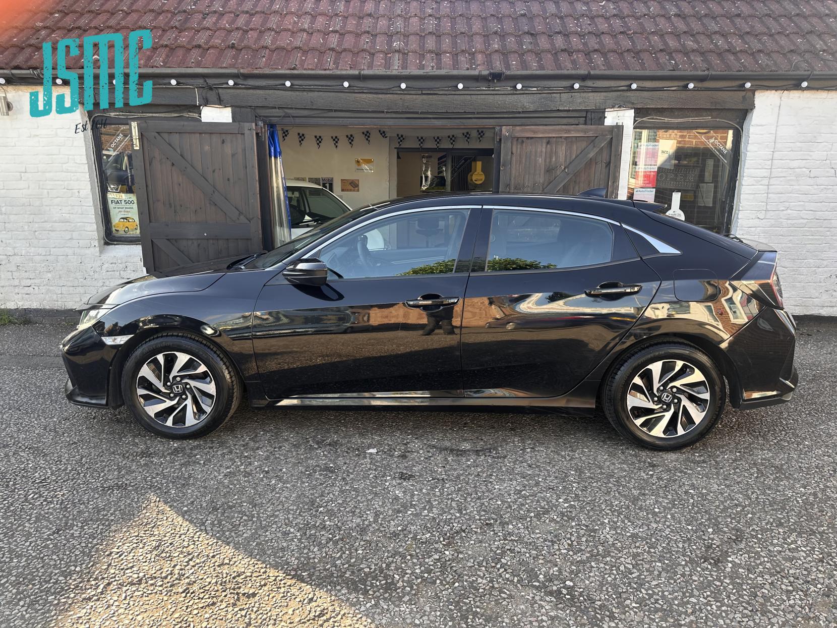 Honda Civic 1.0 VTEC Turbo SE Hatchback 5dr Petrol Manual Euro 6 (s/s) (129 ps)