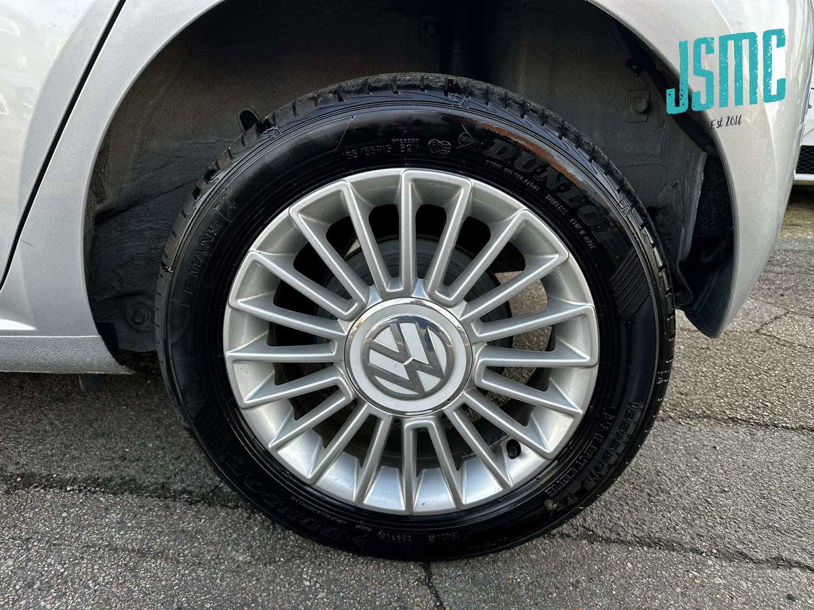 Volkswagen up! 1.0 High up! Hatchback 5dr Petrol ASG Euro 5 (75 ps)