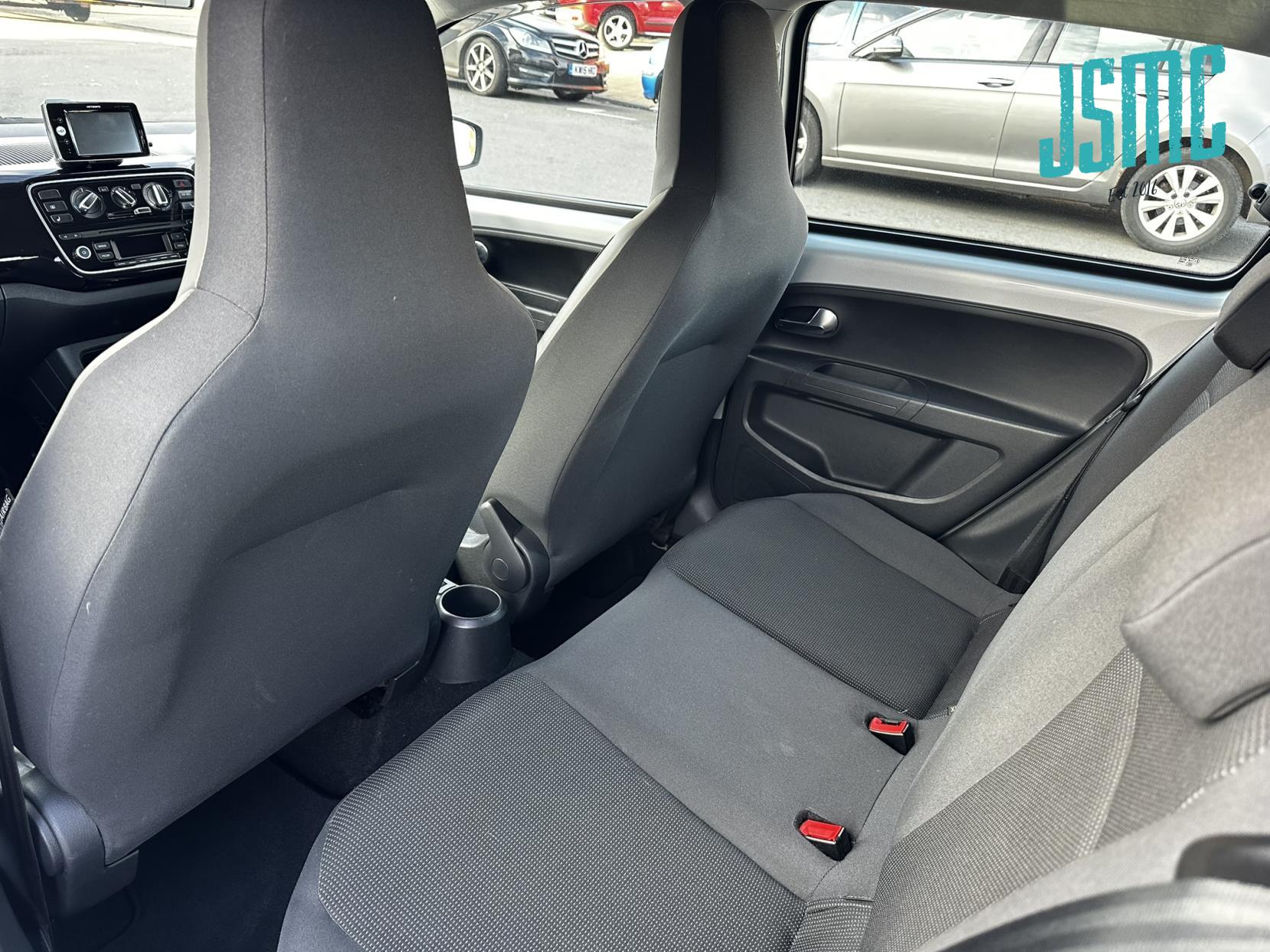 Volkswagen up! 1.0 High up! Hatchback 5dr Petrol ASG Euro 5 (75 ps)