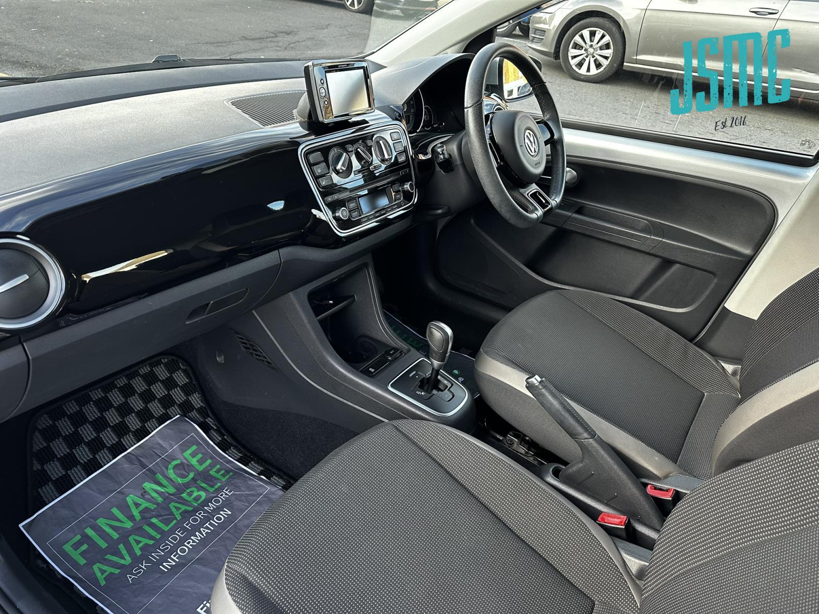 Volkswagen up! 1.0 High up! Hatchback 5dr Petrol ASG Euro 5 (75 ps)