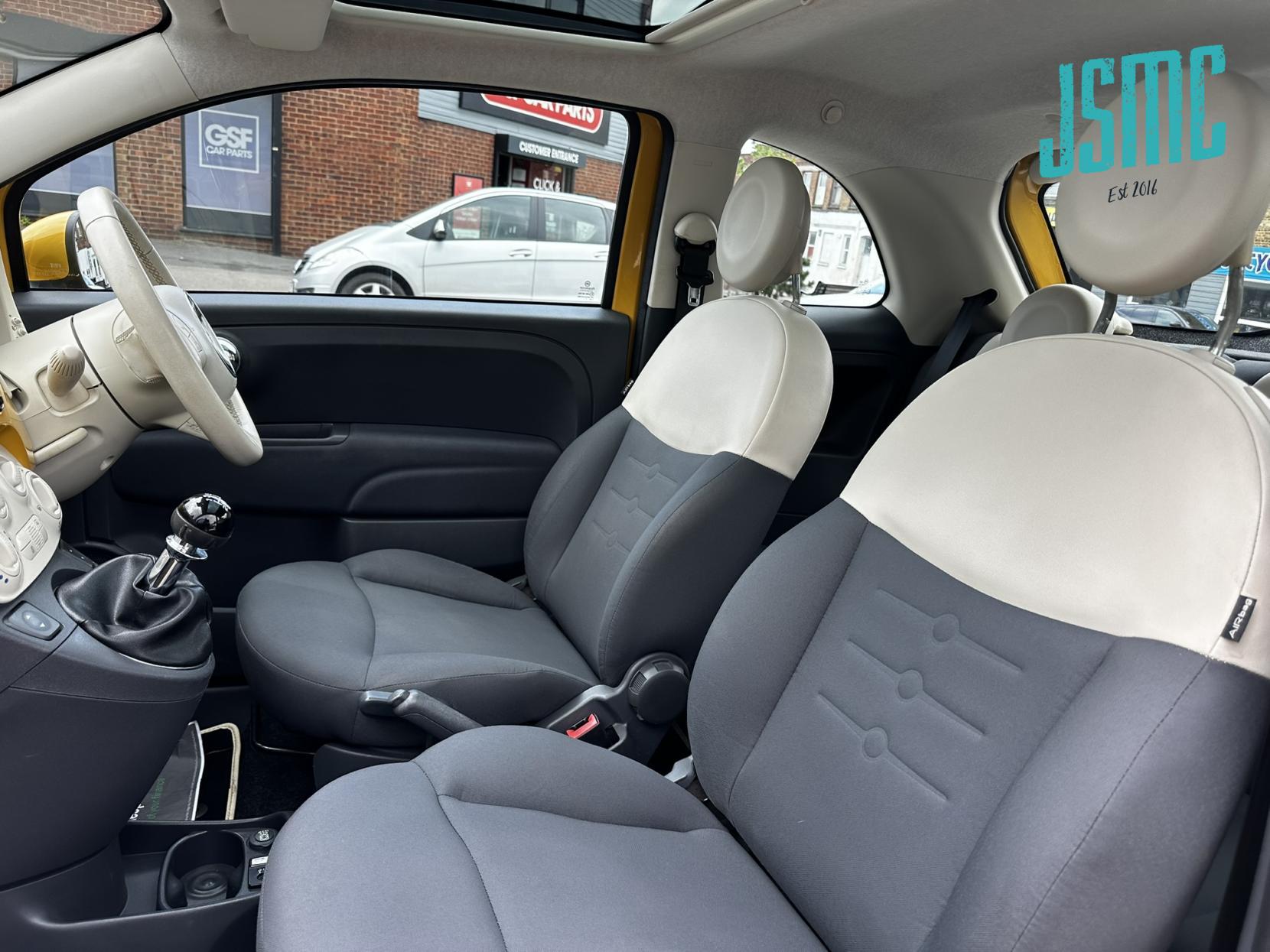 Fiat 500 1.2 Lounge Hatchback 3dr Petrol Manual Euro 4 (69 bhp)