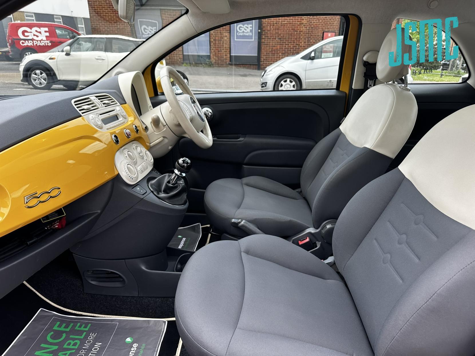 Fiat 500 1.2 Lounge Hatchback 3dr Petrol Manual Euro 4 (69 bhp)