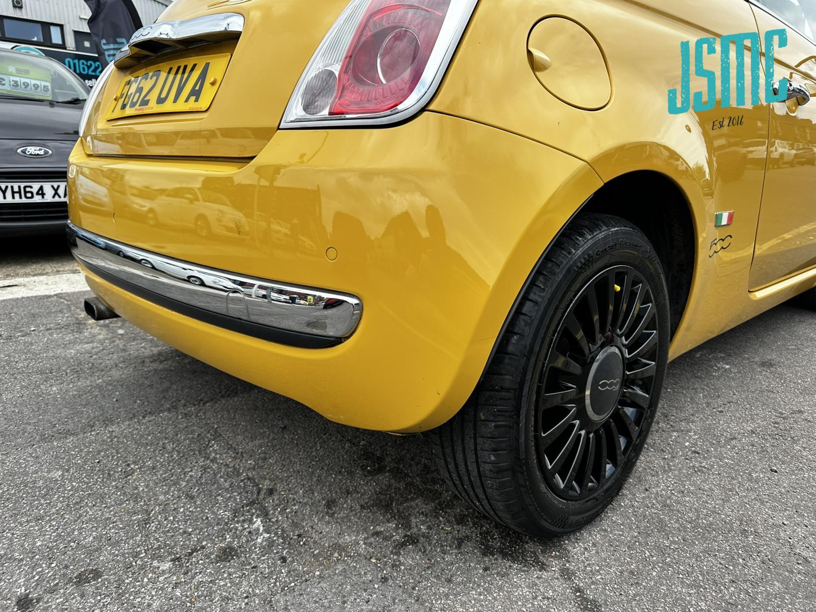 Fiat 500 1.2 Lounge Hatchback 3dr Petrol Manual Euro 4 (69 bhp)