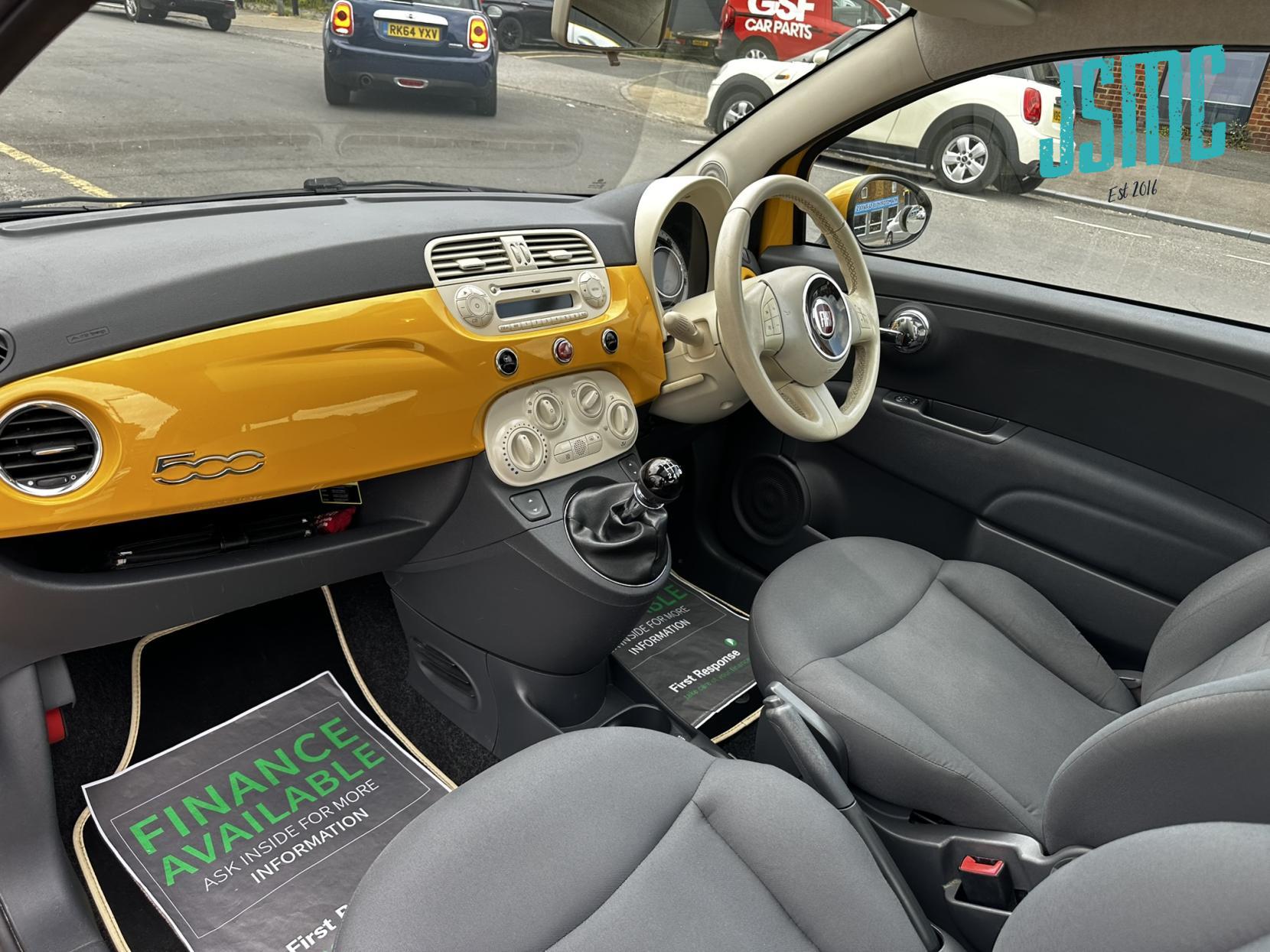 Fiat 500 1.2 Lounge Hatchback 3dr Petrol Manual Euro 4 (69 bhp)