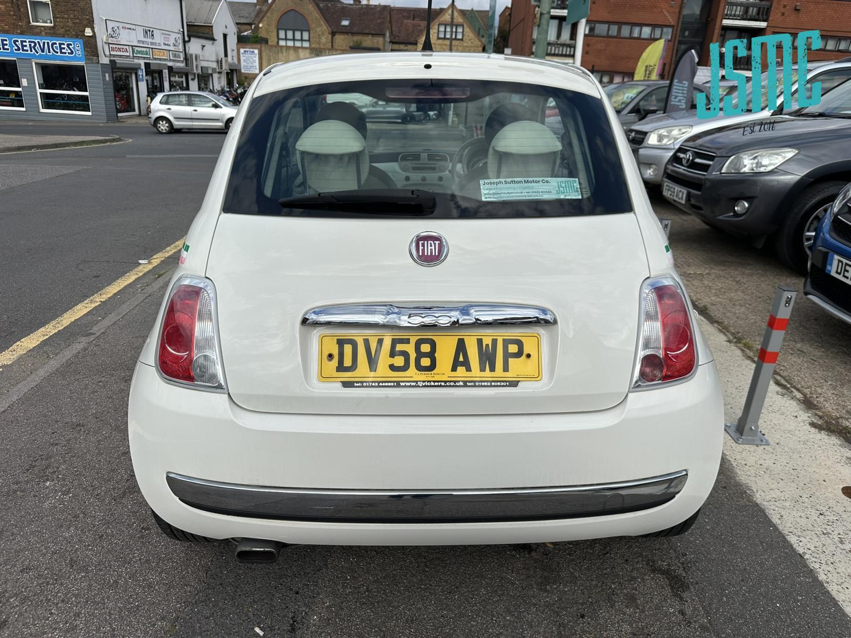Fiat 500 1.2 Lounge Hatchback 3dr Petrol Manual Euro 4 (69 bhp)