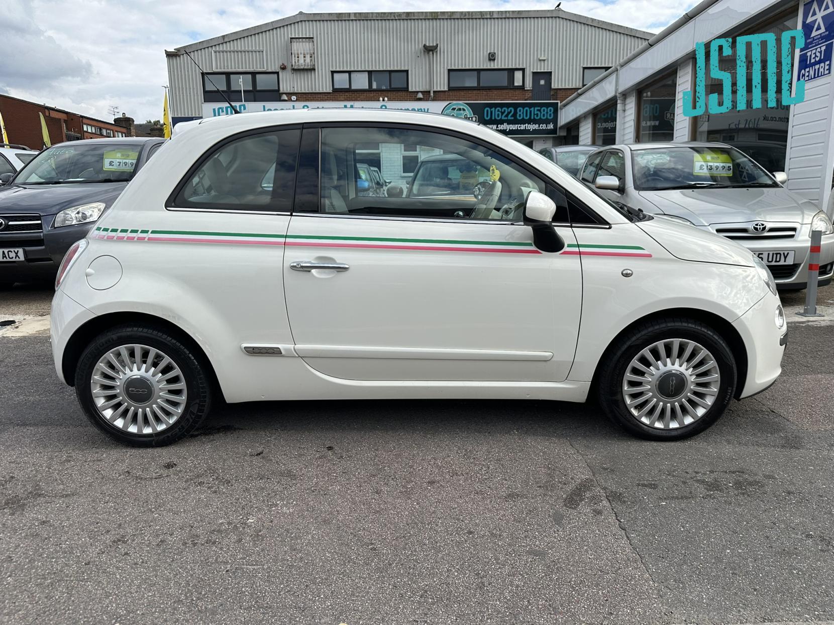 Fiat 500 1.2 Lounge Hatchback 3dr Petrol Manual Euro 4 (69 bhp)
