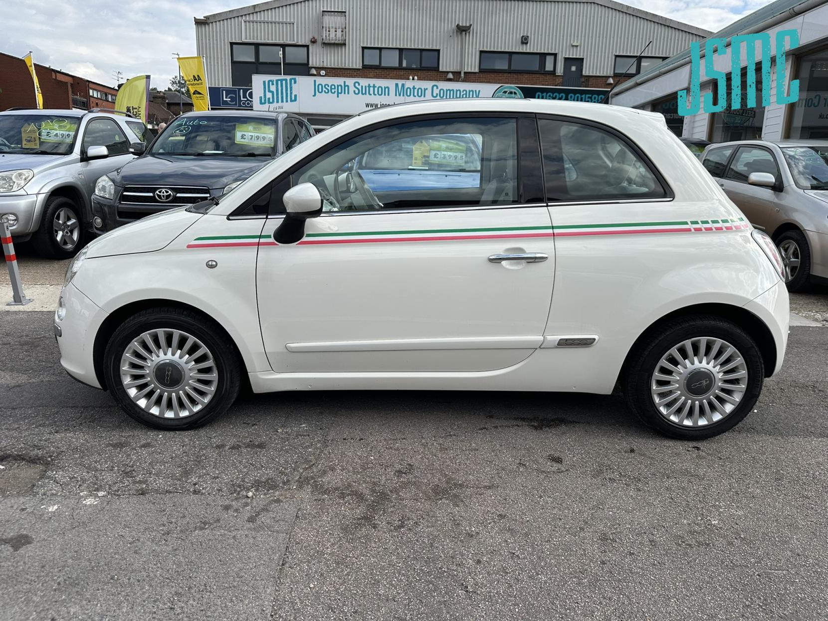Fiat 500 1.2 Lounge Hatchback 3dr Petrol Manual Euro 4 (69 bhp)