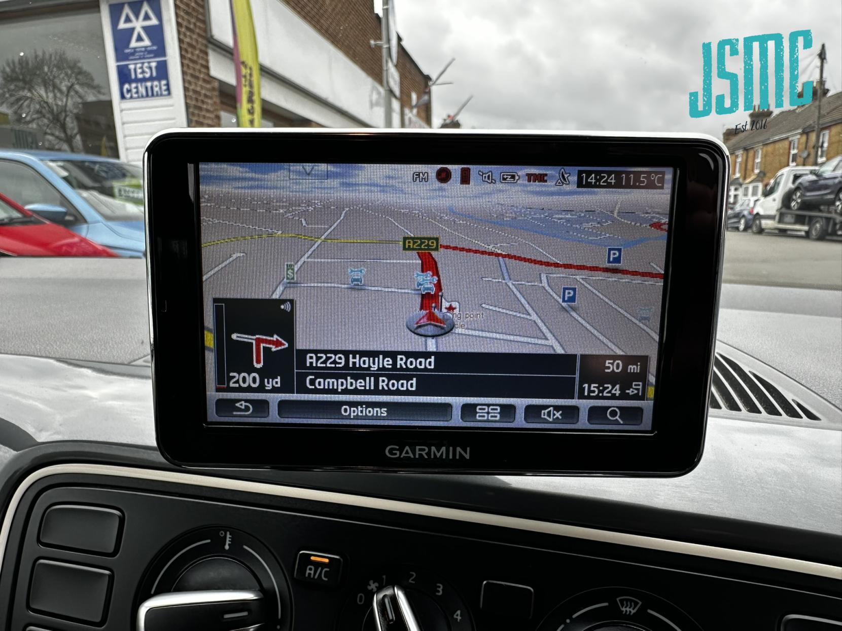 SEAT Mii 1.0 12v by MANGO Hatchback 3dr Petrol Manual Euro 5 (75 ps)