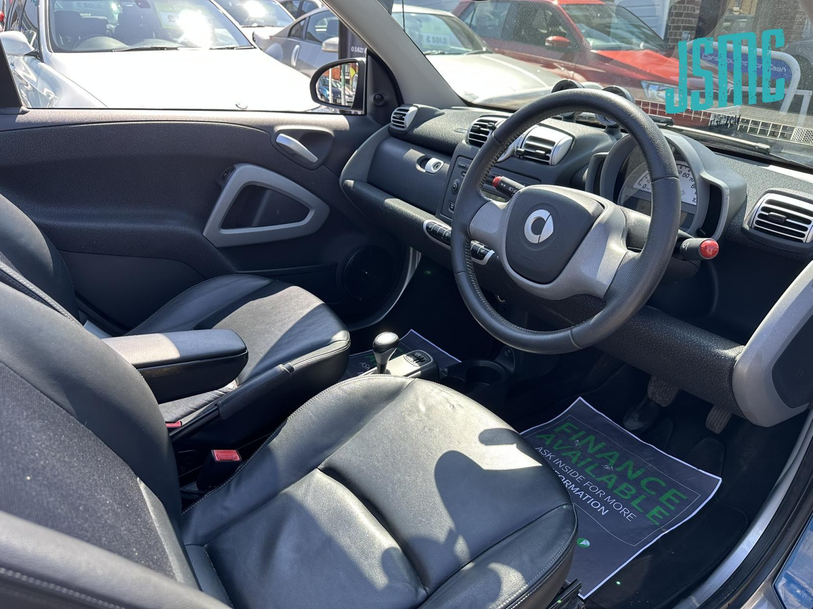 Smart fortwo 1.0 Passion Cabriolet 2dr Petrol Auto Euro 4 (71 bhp)