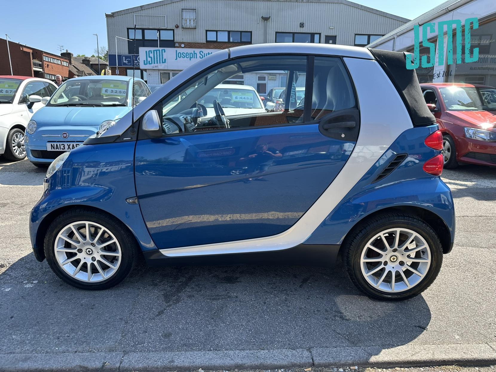 Smart fortwo 1.0 Passion Cabriolet 2dr Petrol Auto Euro 4 (71 bhp)