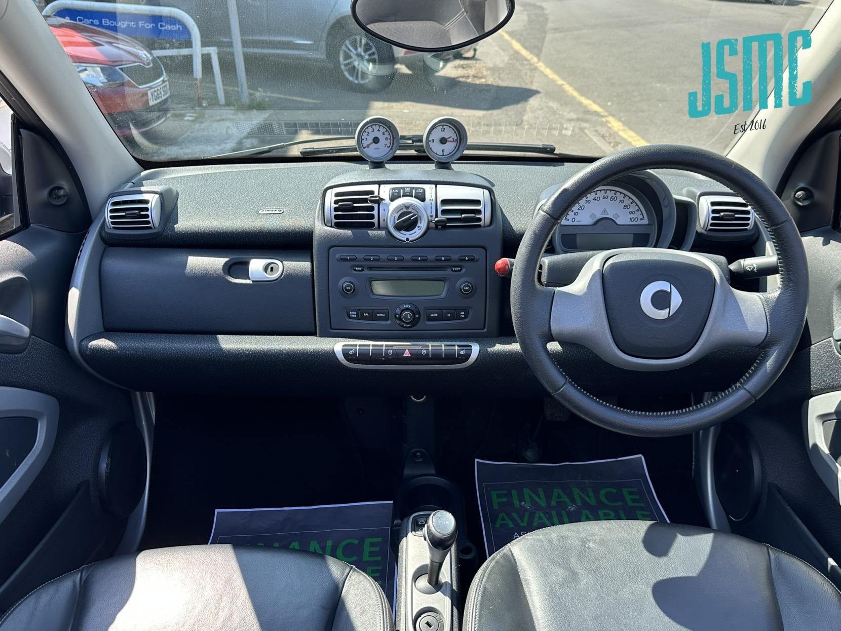 Smart fortwo 1.0 Passion Cabriolet 2dr Petrol Auto Euro 4 (71 bhp)