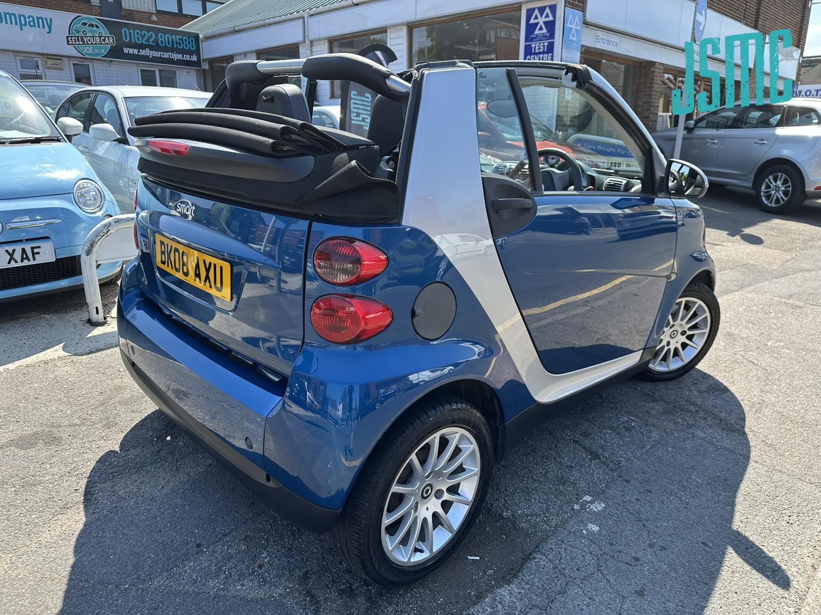 Smart fortwo 1.0 Passion Cabriolet 2dr Petrol Auto Euro 4 (71 bhp)