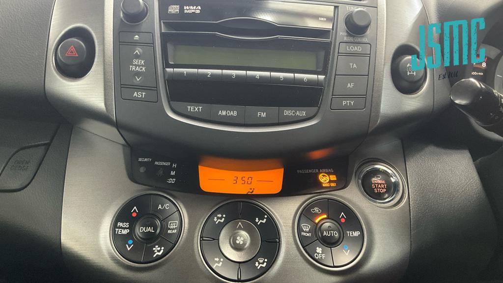 Toyota RAV4 2.0 V-Matic XT-R SUV 5dr Petrol Multidrive S 4WD Euro 4 (158 ps)