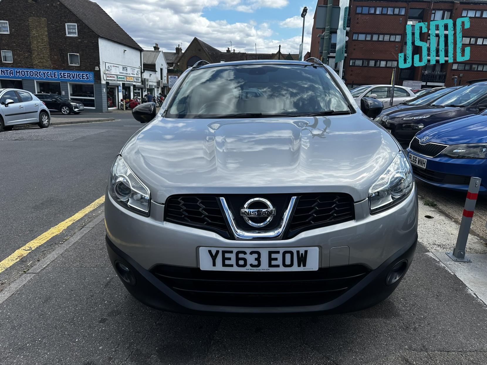 Nissan Qashqai 1.5 dCi 360 SUV 5dr Diesel Manual 2WD Euro 5 (110 ps)