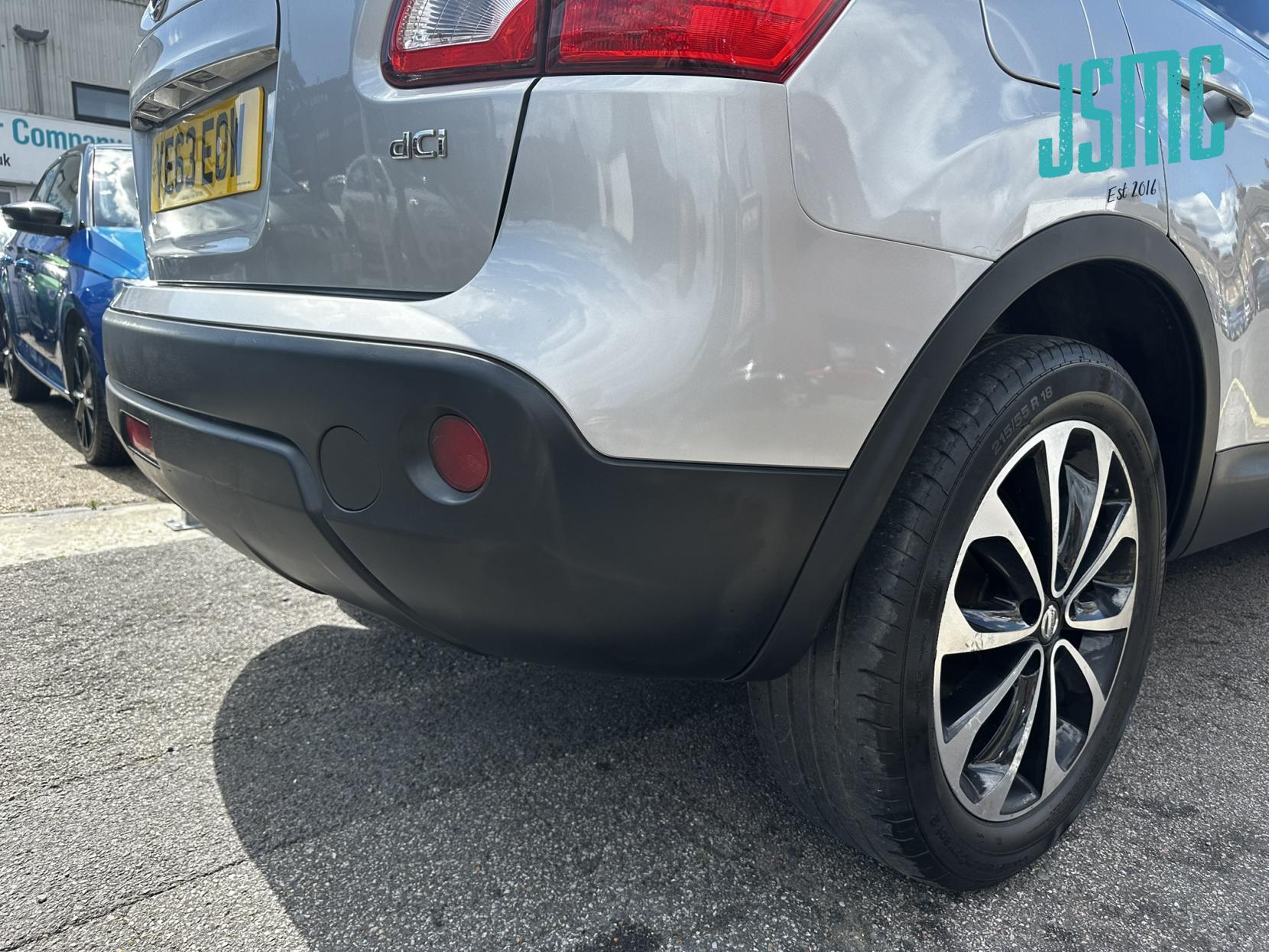 Nissan Qashqai 1.5 dCi 360 SUV 5dr Diesel Manual 2WD Euro 5 (110 ps)