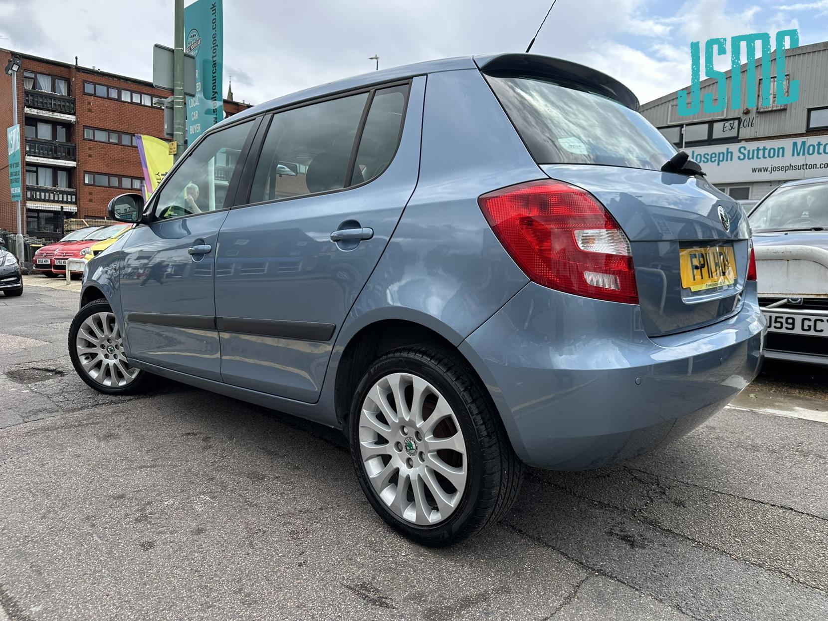 Skoda Fabia 1.2 TSI Elegance Hatchback 5dr Petrol DSG Euro 5 (105 ps)